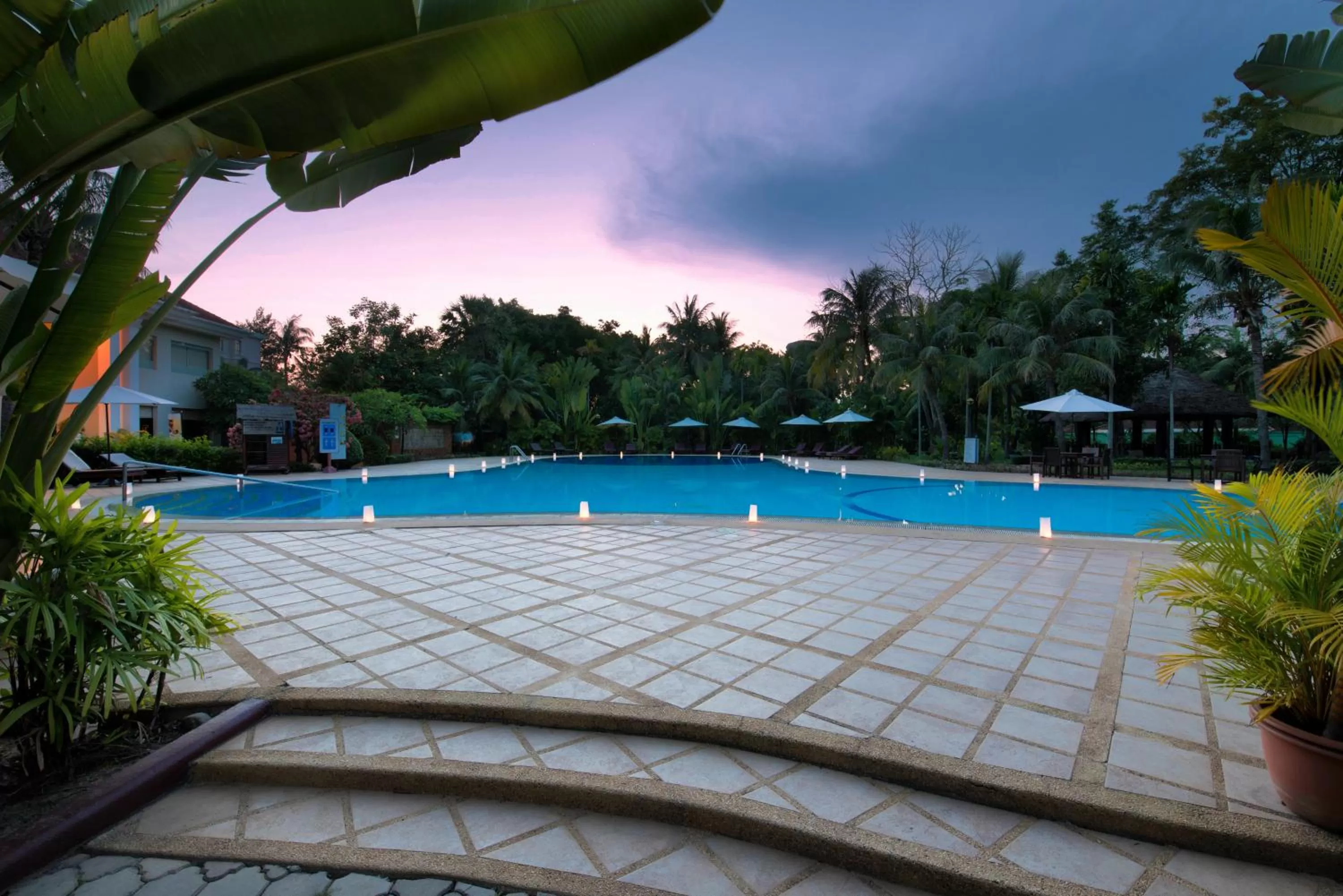 Swimming pool in Angkor Century Resort & Spa