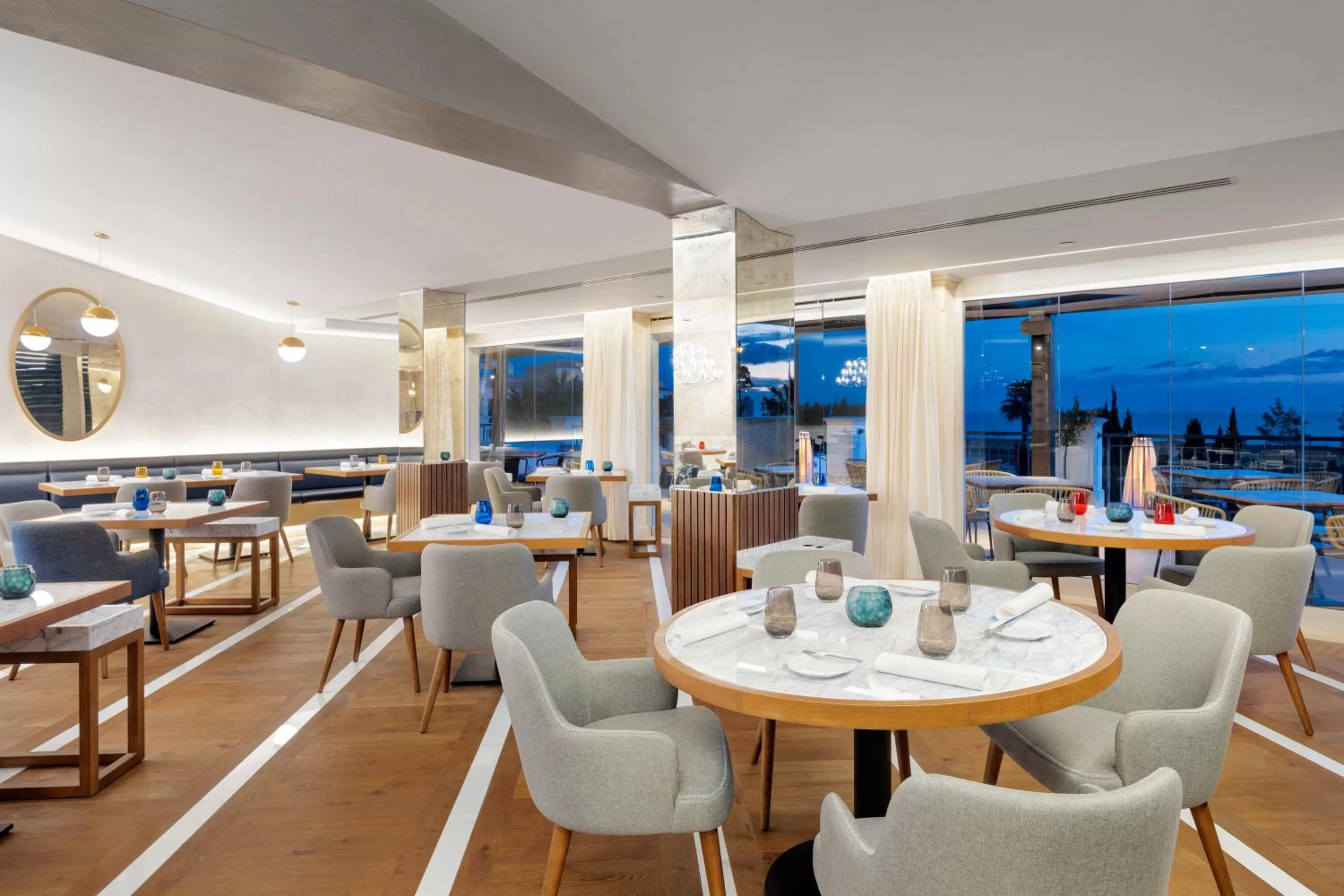 Restaurant/places to eat in Cascade Wellness Resort