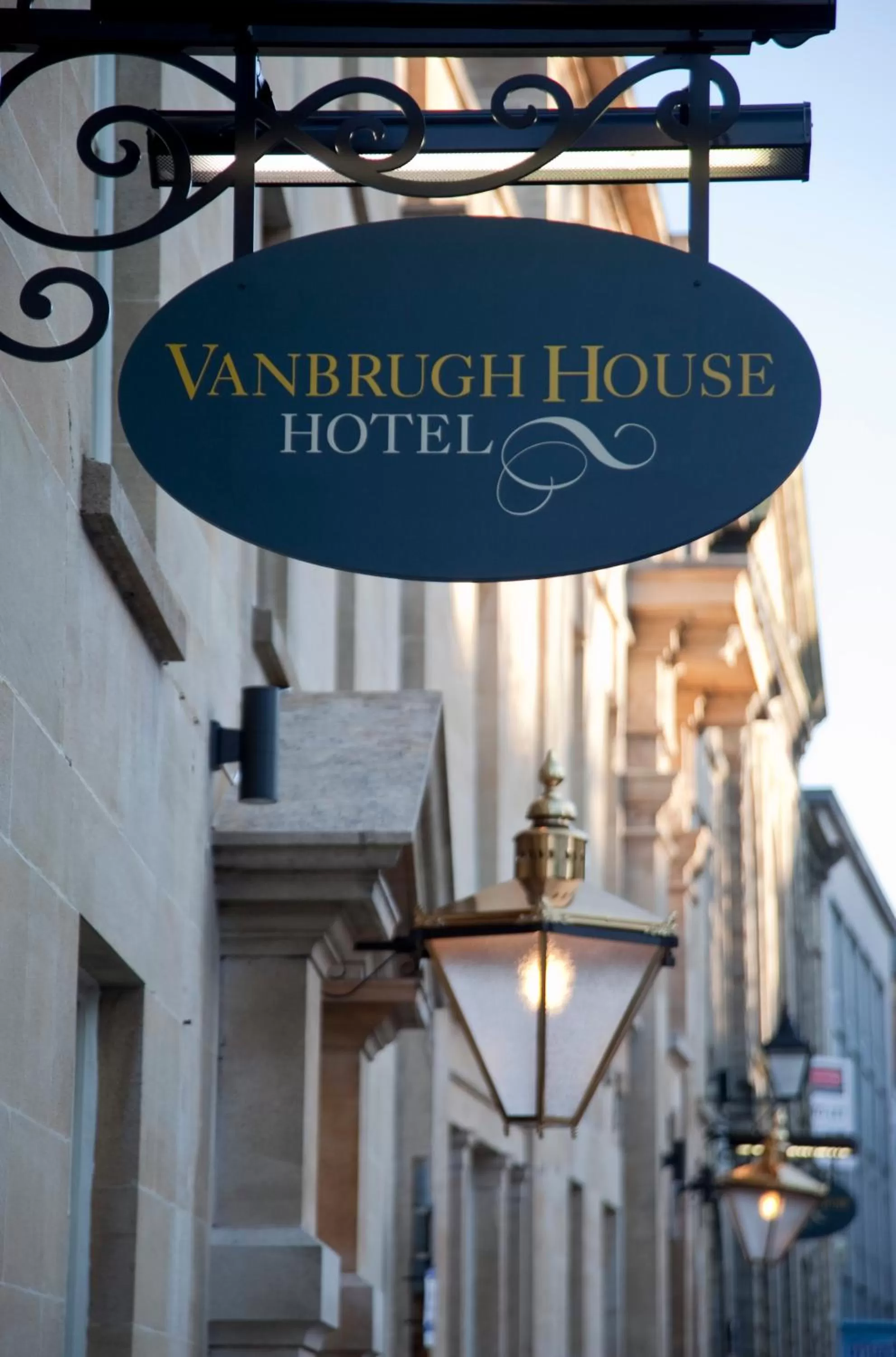 Facade/entrance in Vanbrugh House Hotel