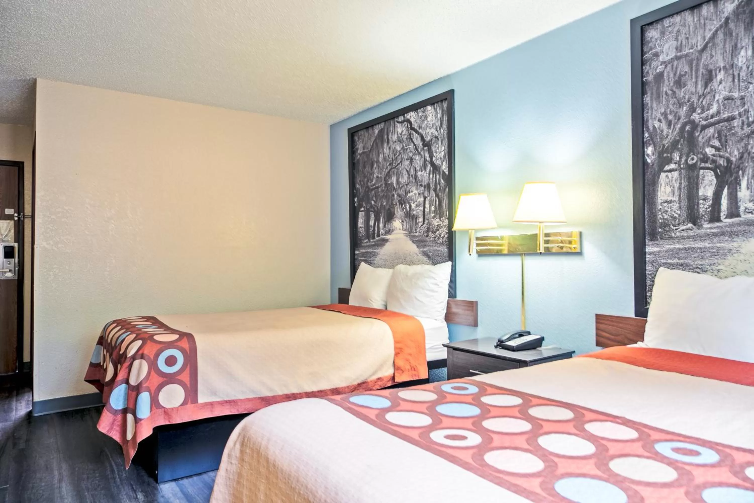 Bed in Super 8 by Wyndham Augusta Ft Eisenhower Area