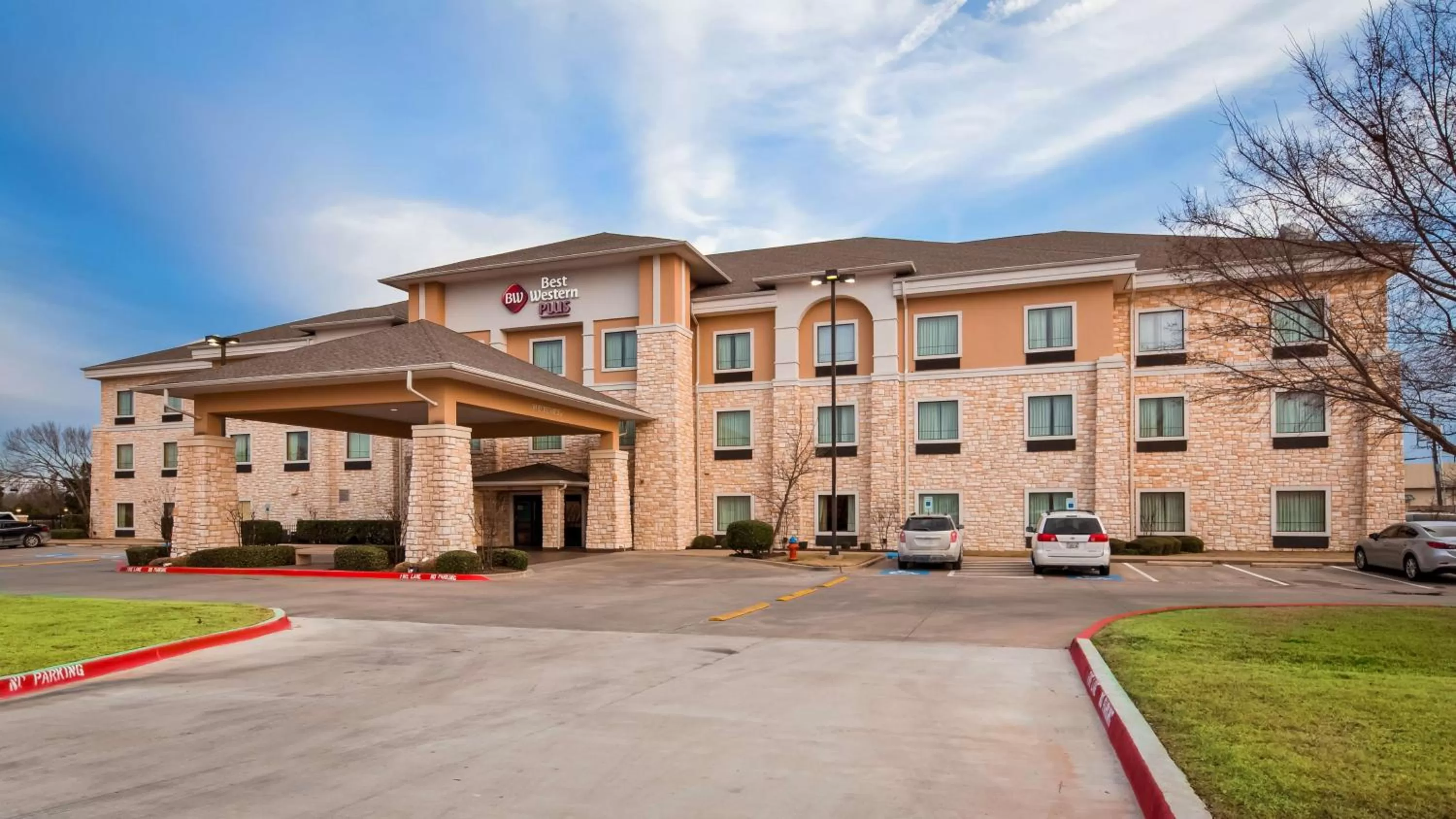 Best Western Plus Christopher Inn & Suites
