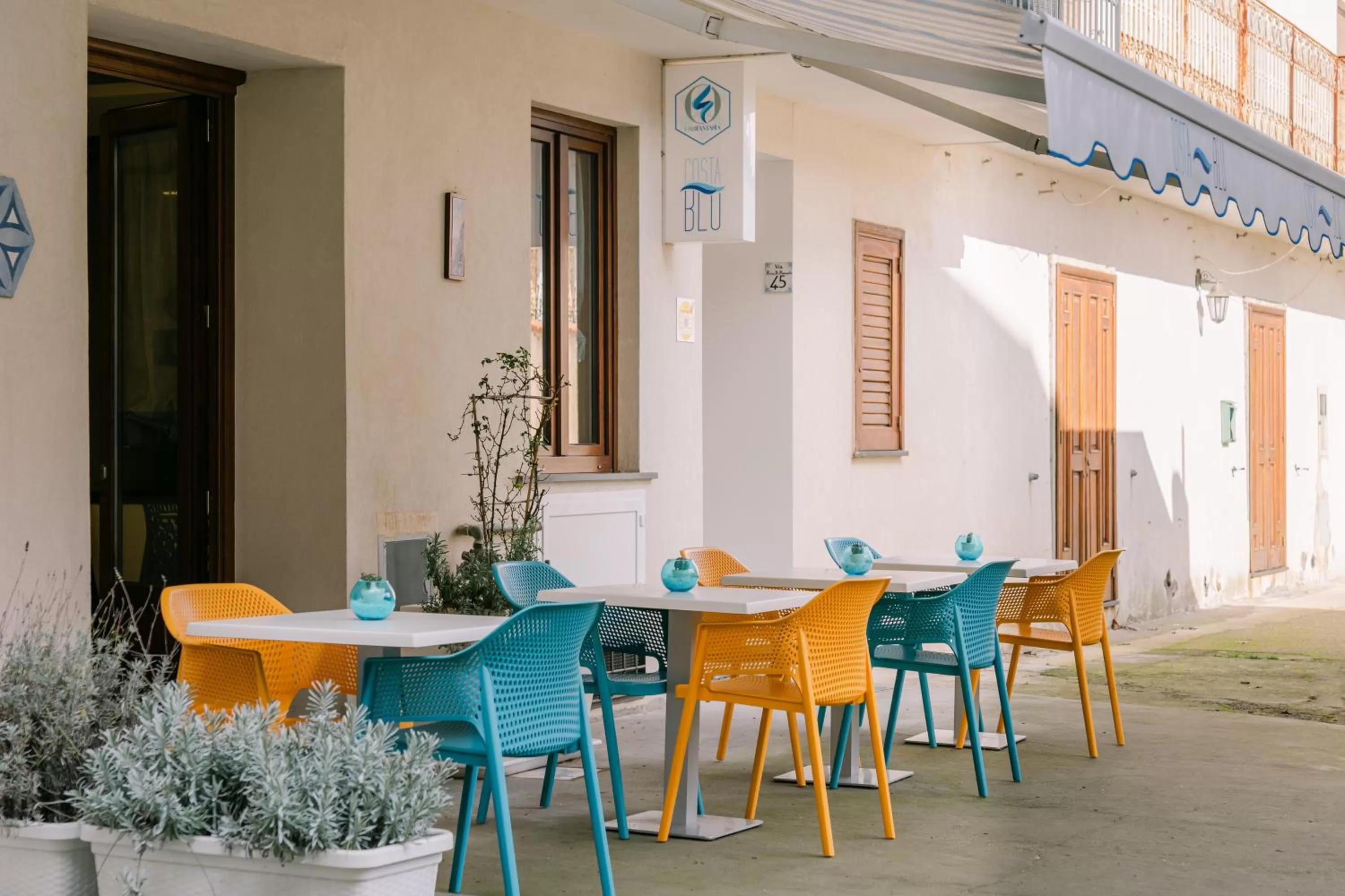 Property building in Costa Blu