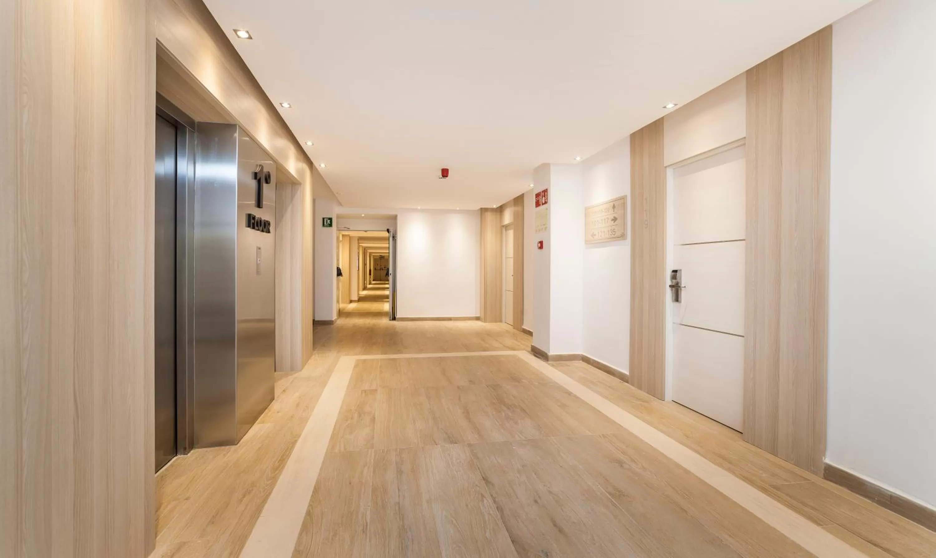 Property building in Globales Mimosa