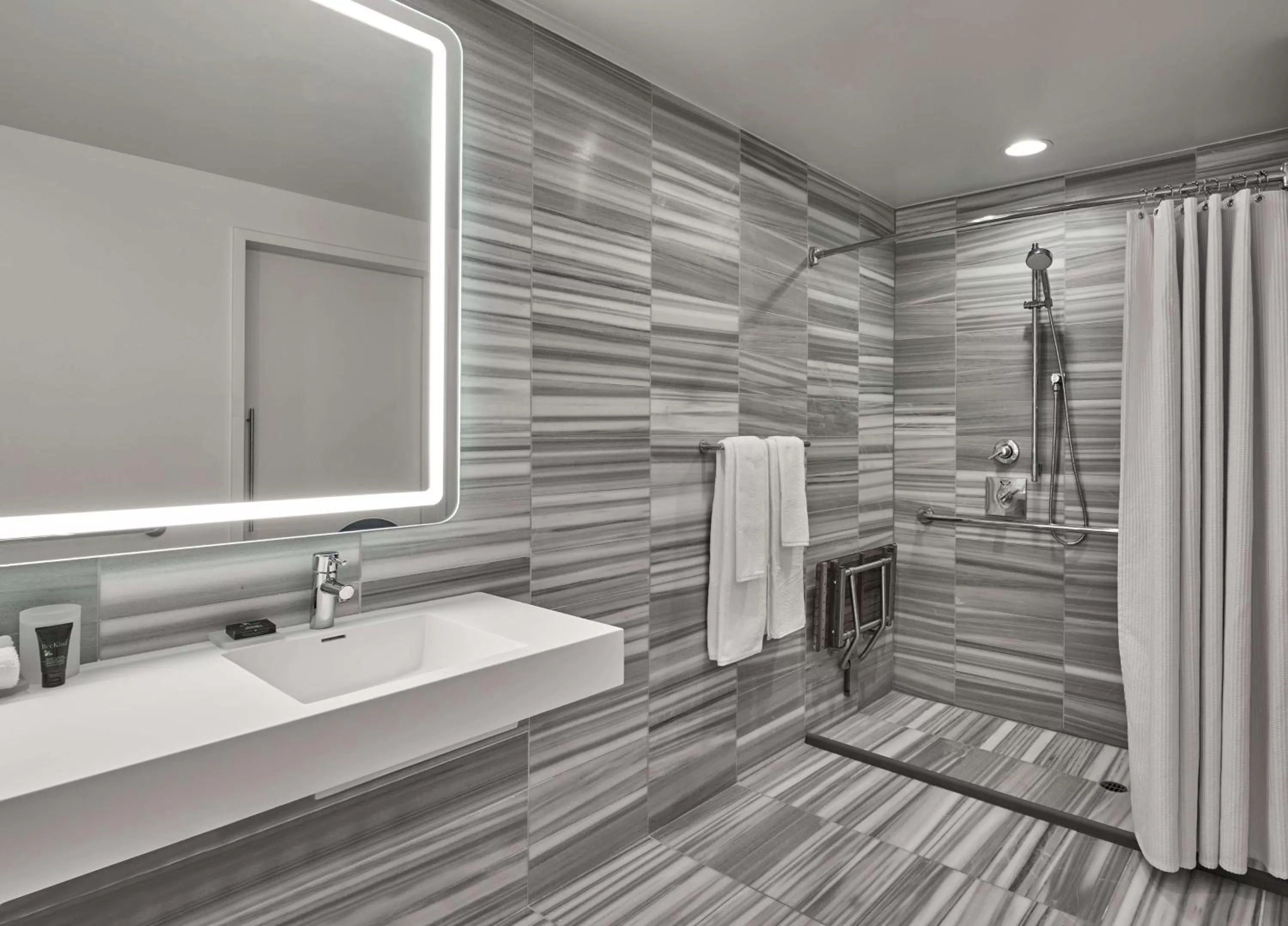 Bathroom in Hyatt Centric the Pike Long Beach