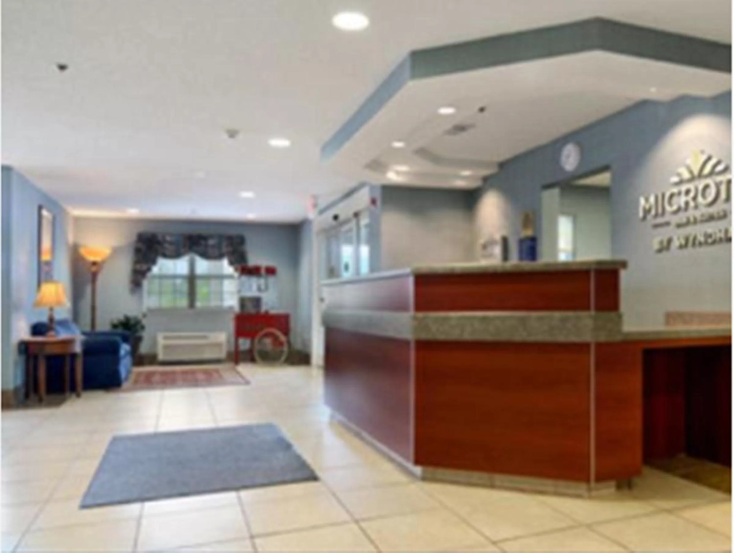 Lobby or reception in Microtel Inn & Suites by Wyndham Gardendale - Birmingham North