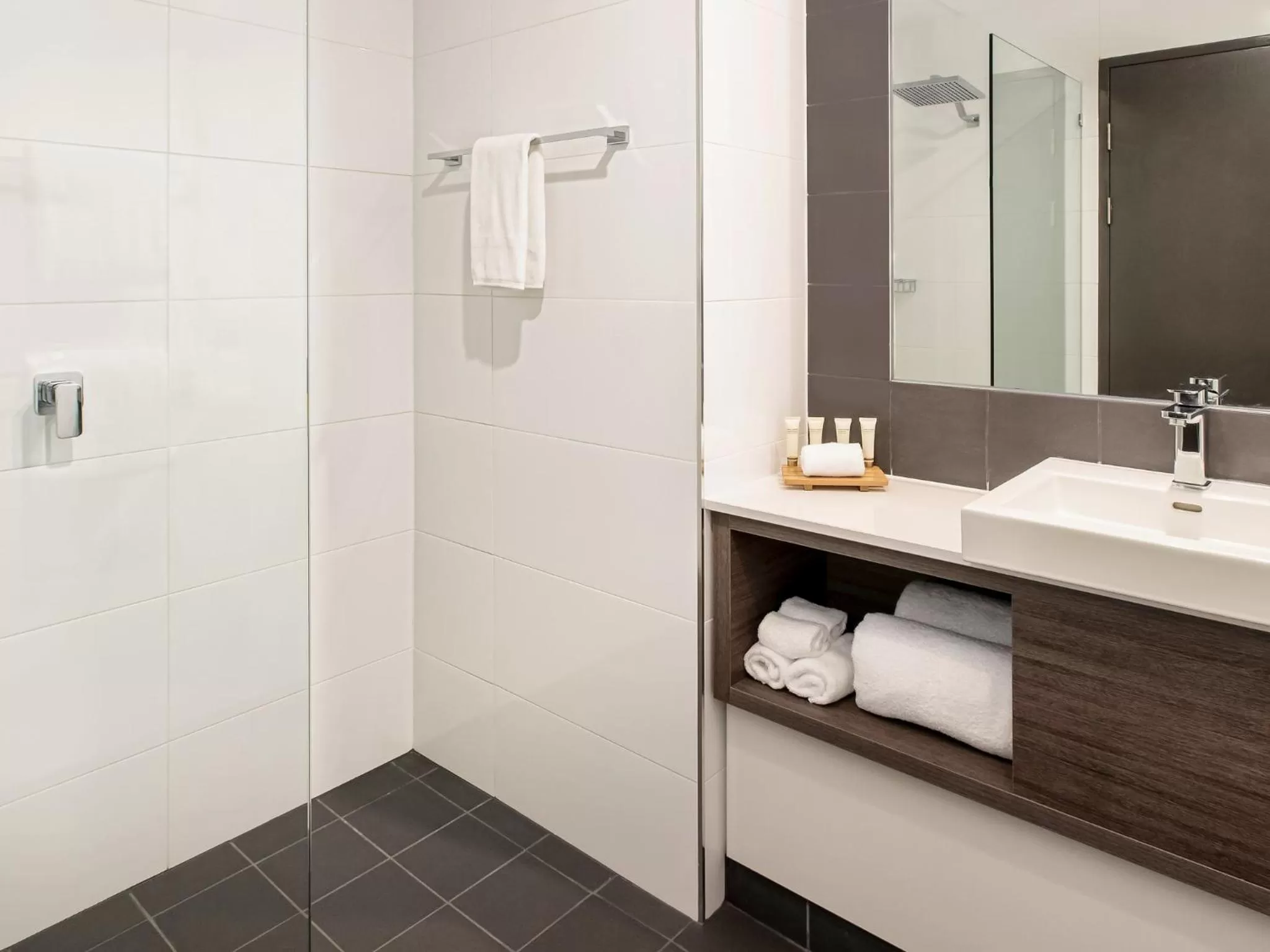 Bathroom in Mercure Sunshine Coast Kawana Waters