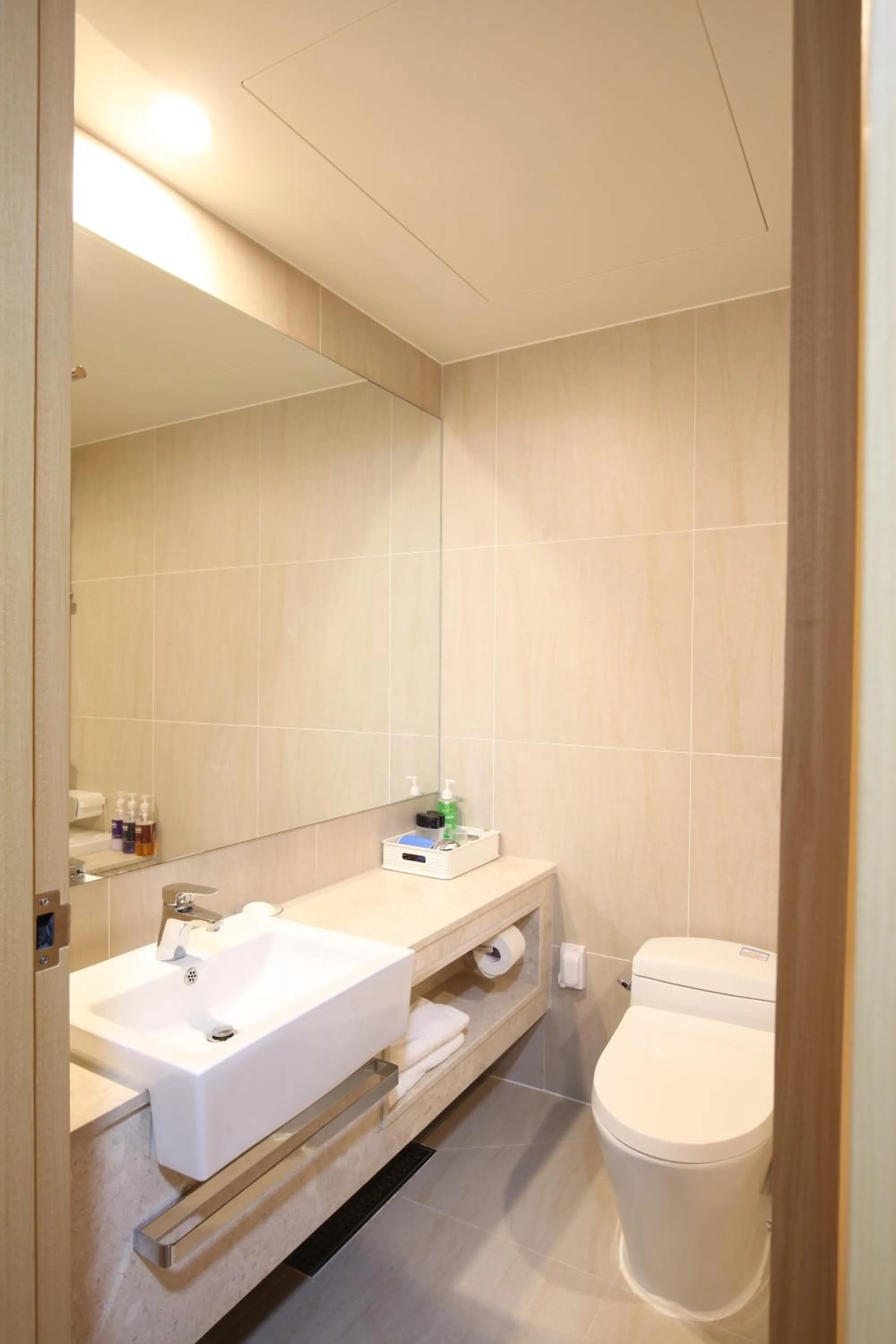 Decorative detail in Angel Hotel