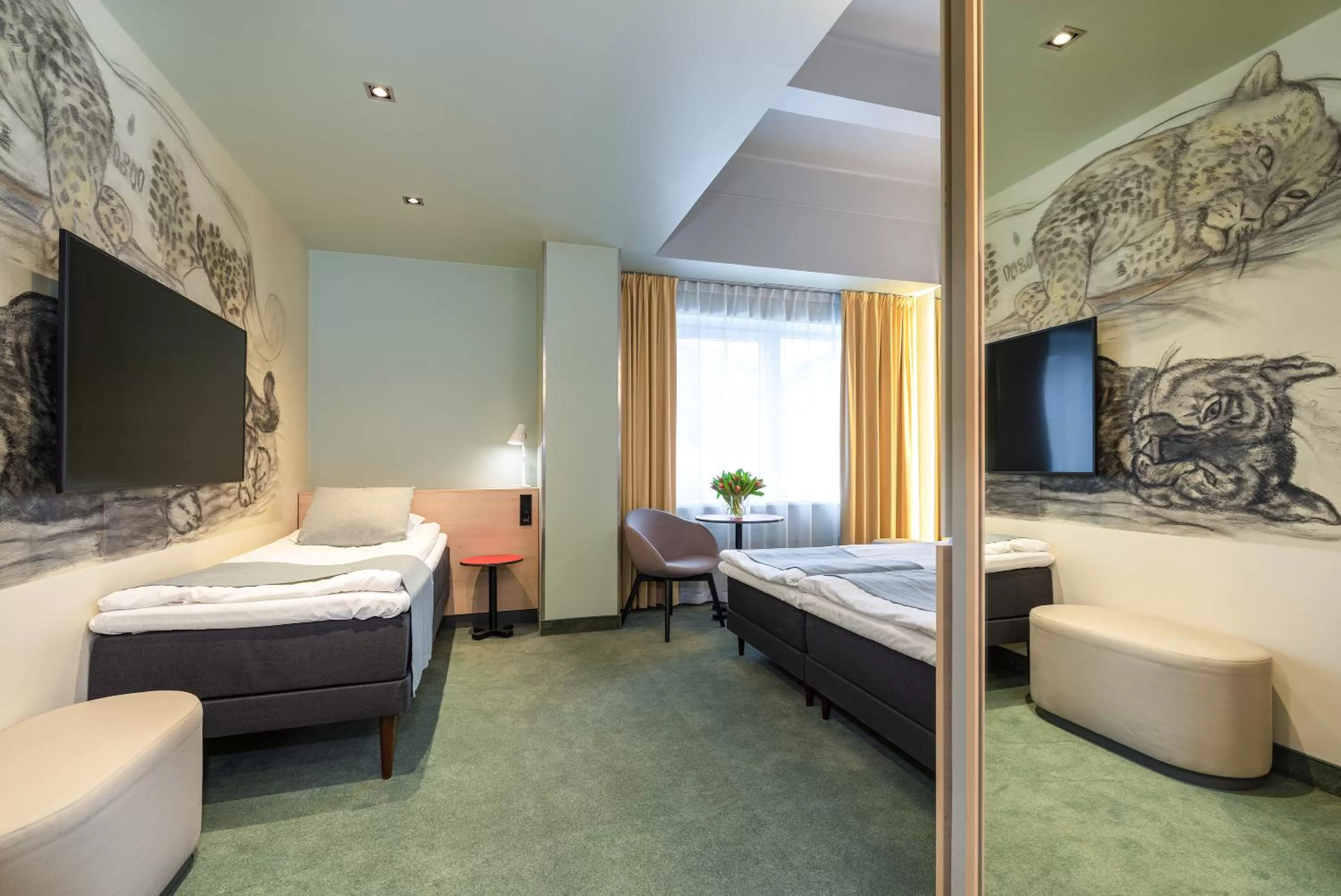 View (from property/room), Bed in Art Hotel Pallas by Tartuhotels