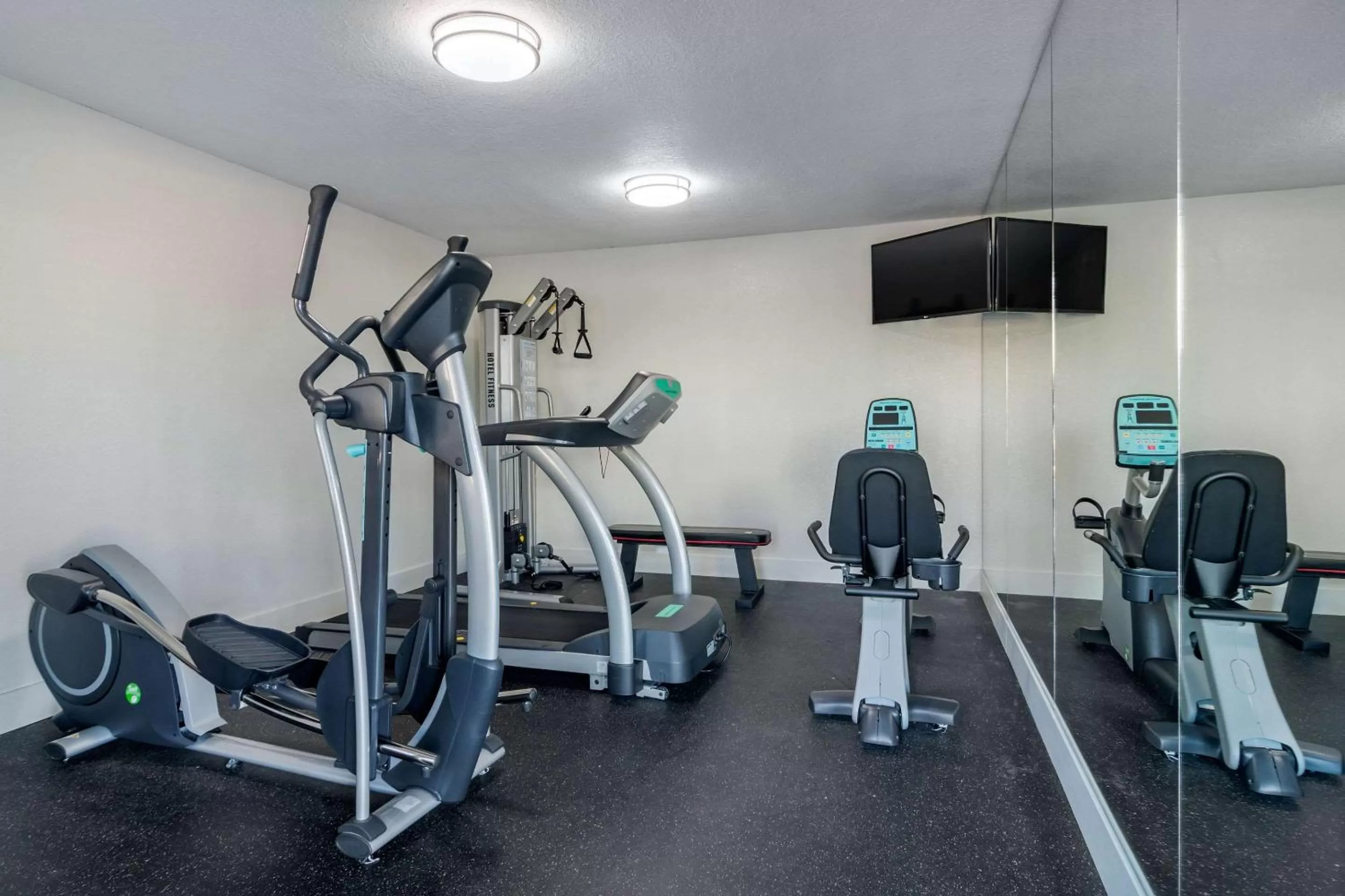Fitness centre/facilities in Quality Inn McDonough Atlanta South