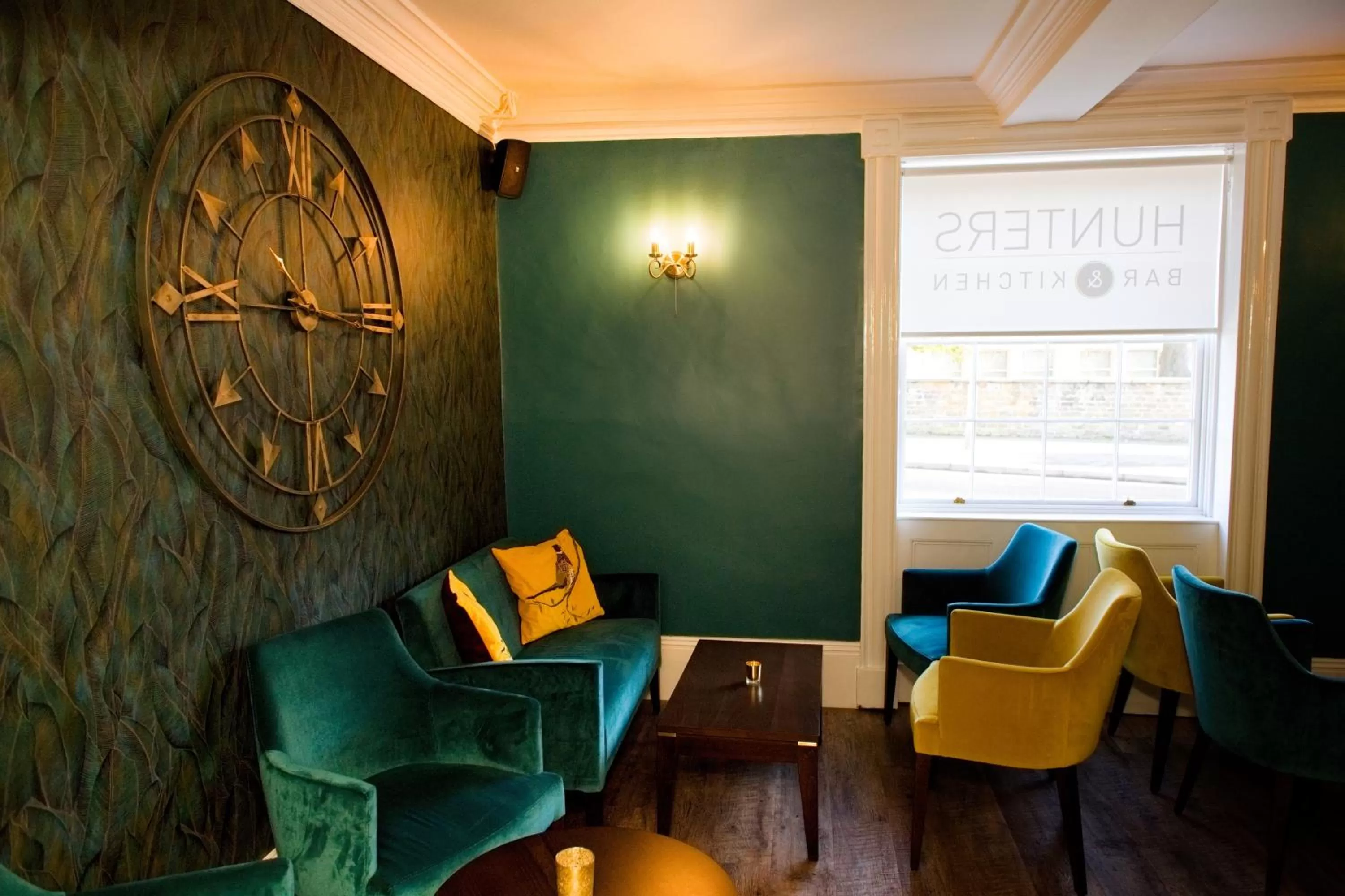 Living room, Seating Area in Wisteria Hotel