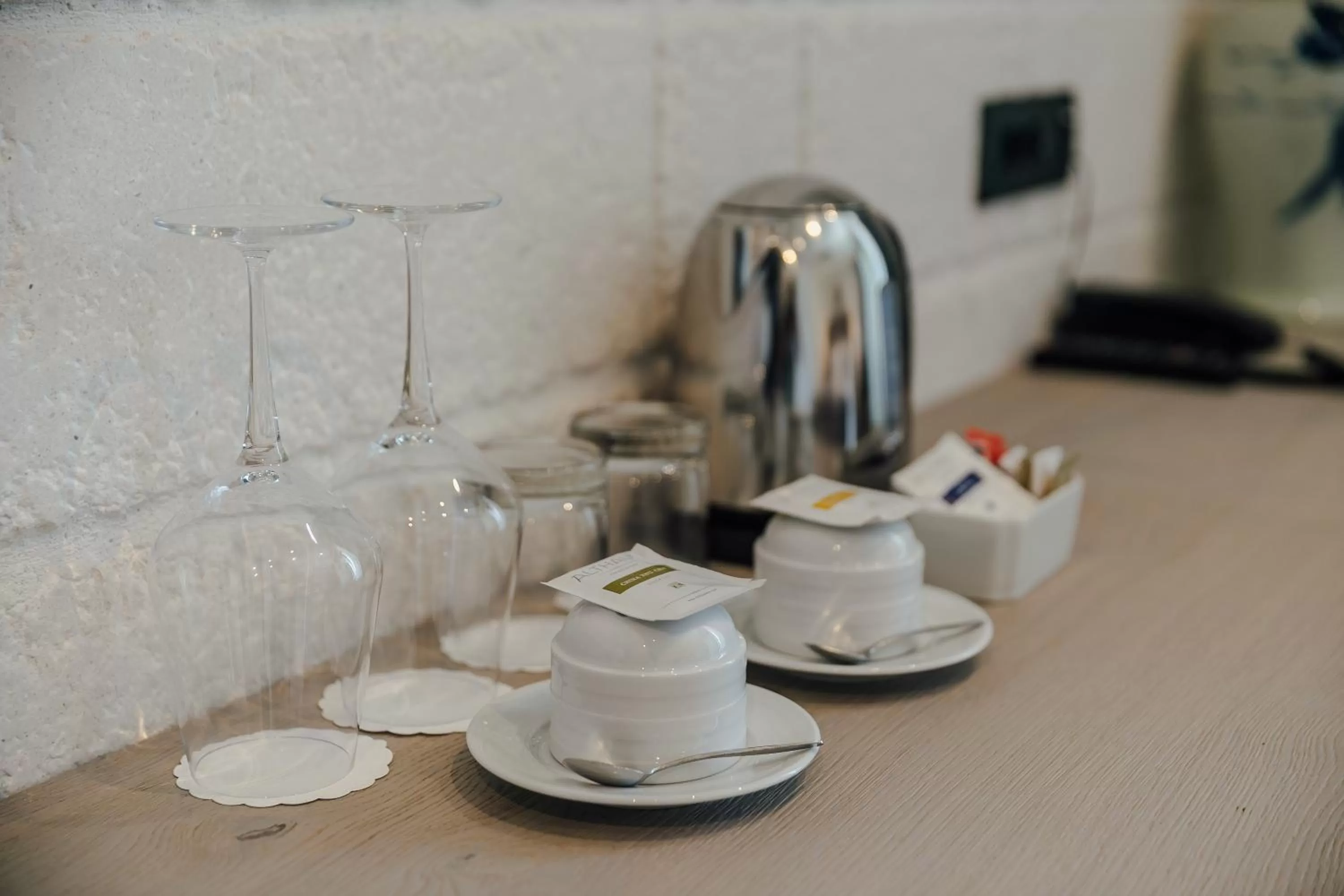 Coffee/tea facilities in Boutique Hotel Casa del Mare - Vizura