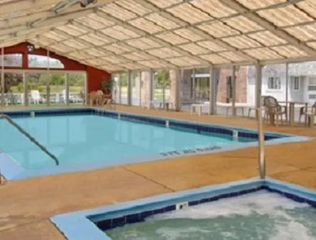 Swimming pool in Days Inn by Wyndham Mackinaw City - Lakeview