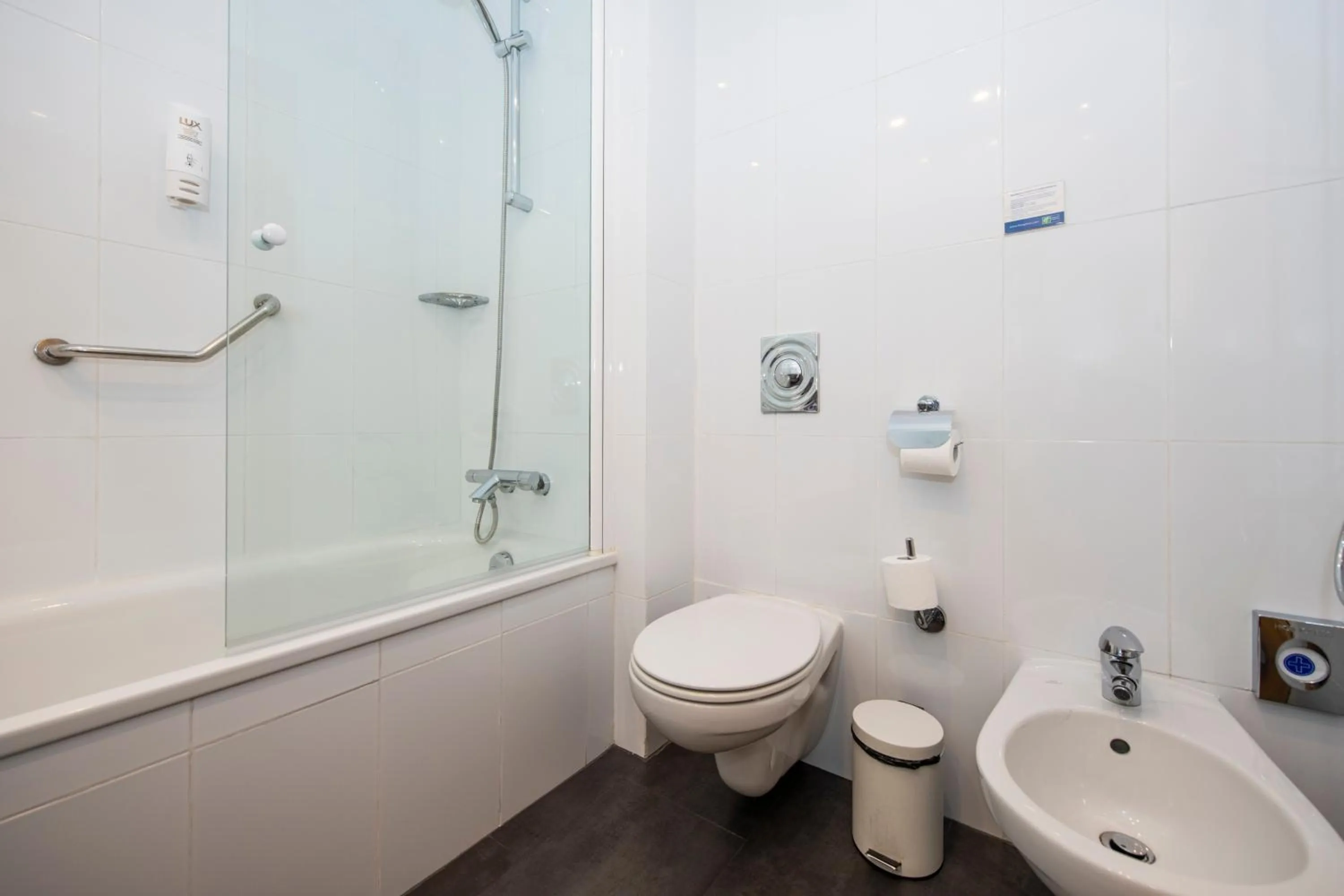 Bathroom in Holiday Inn Express Barcelona - Montmeló by IHG