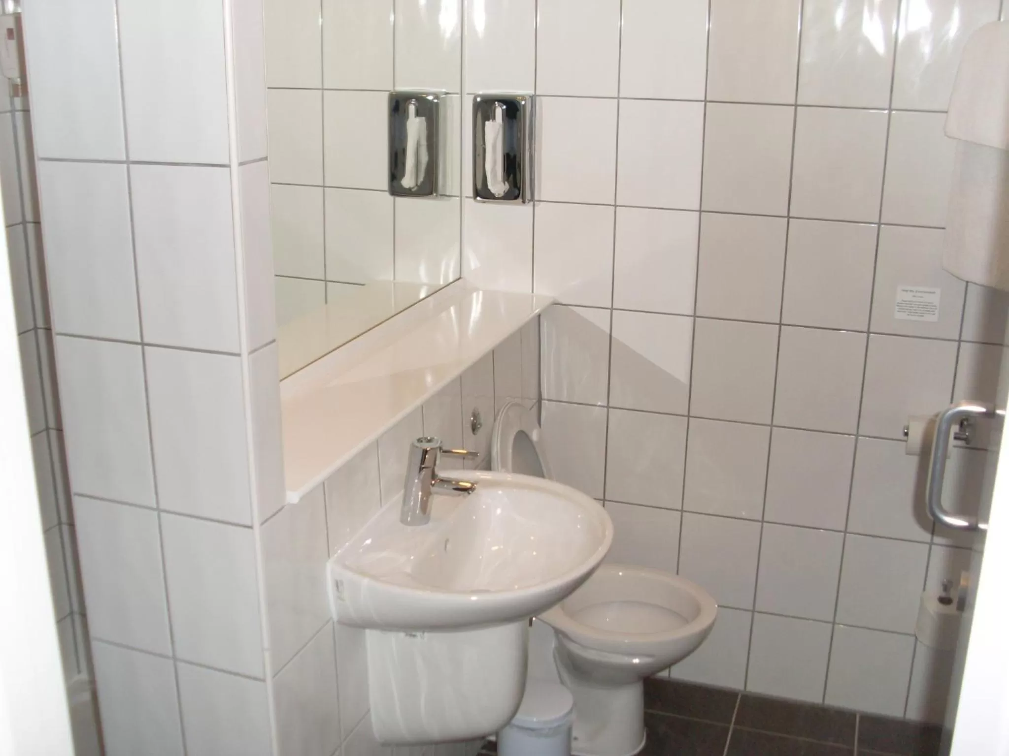 Bathroom in Ramada London Stansted Airport