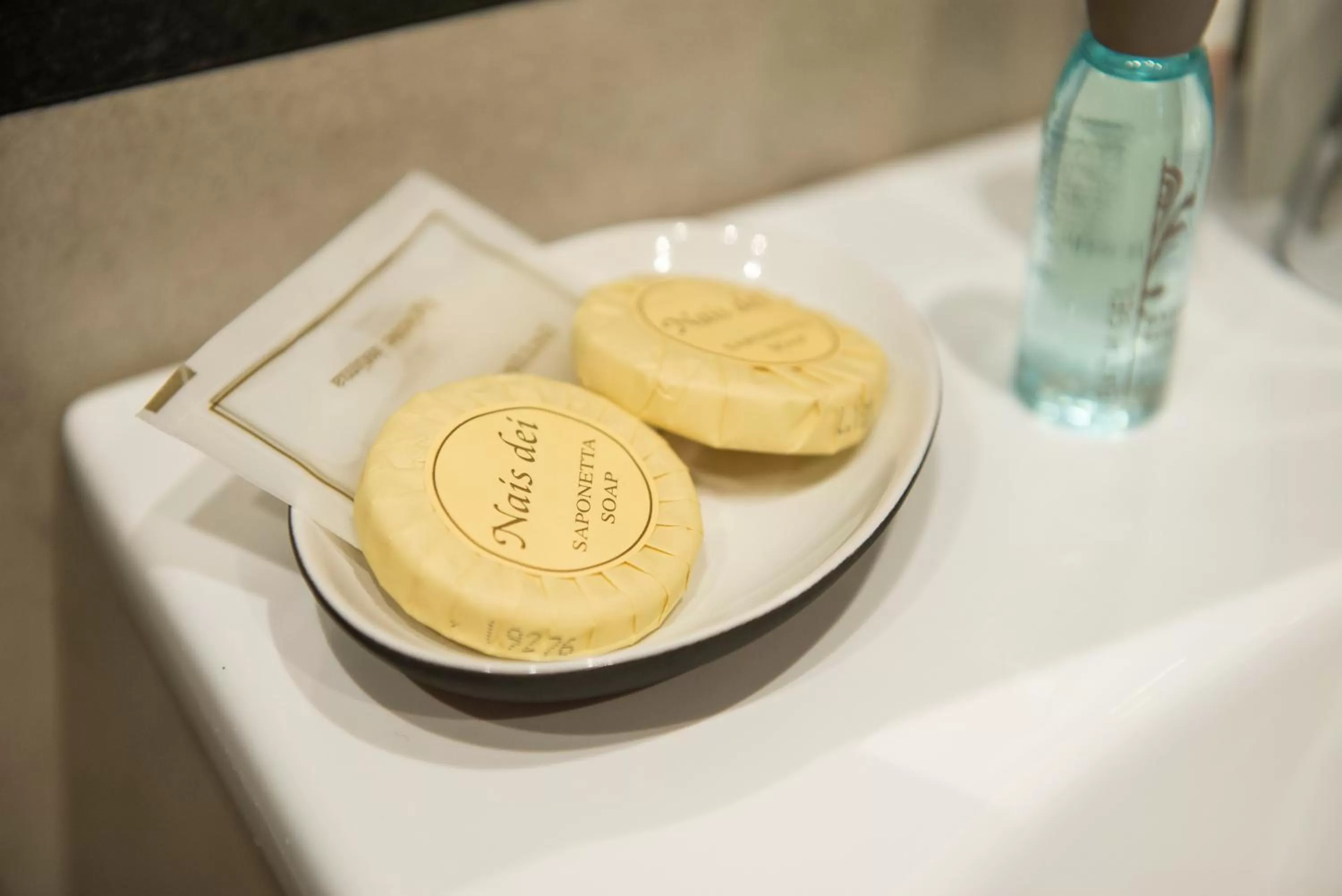 Food in D'amelio'S suites