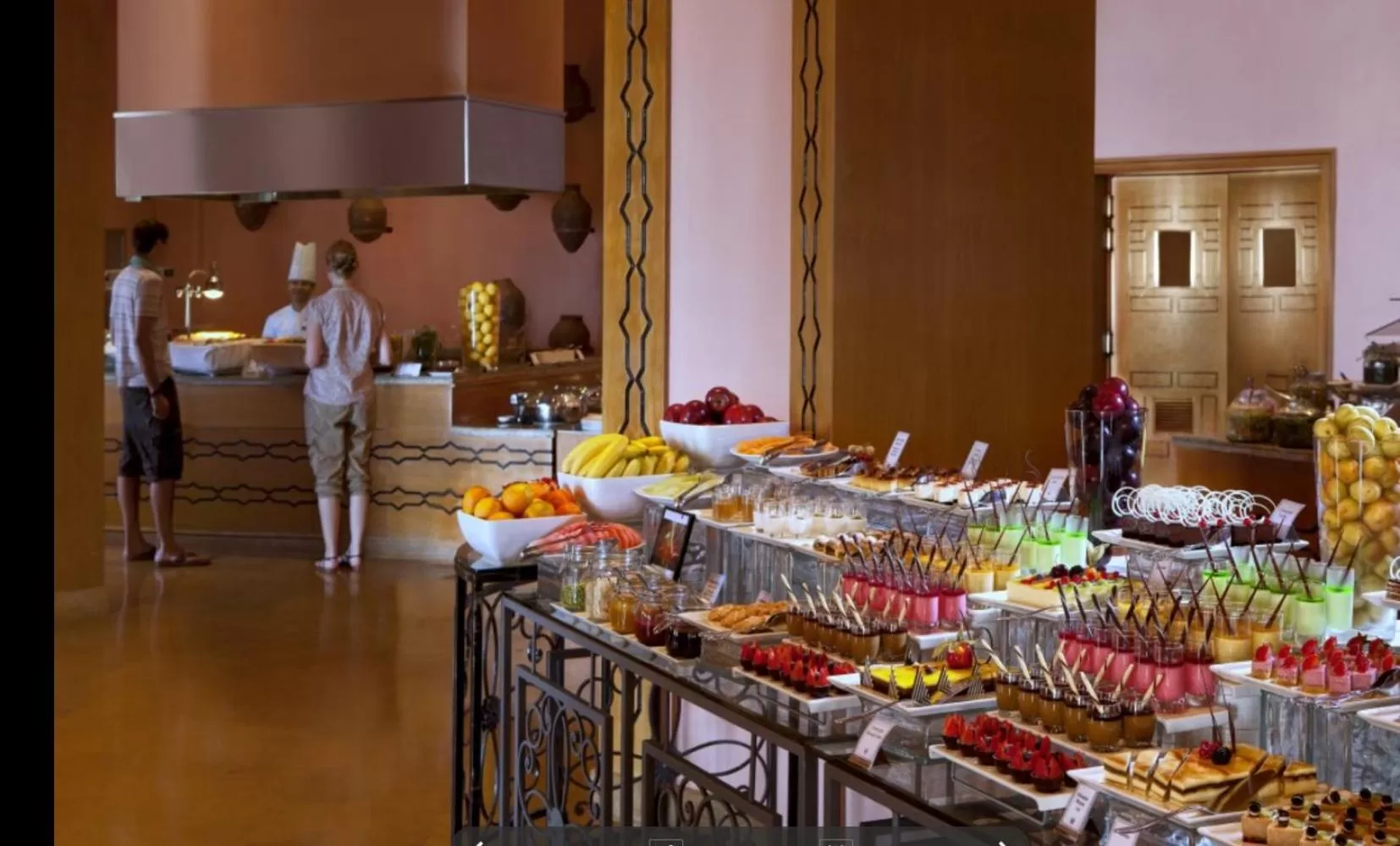 Restaurant/places to eat in Peaceful Private Villa at Five Star Beach Resort