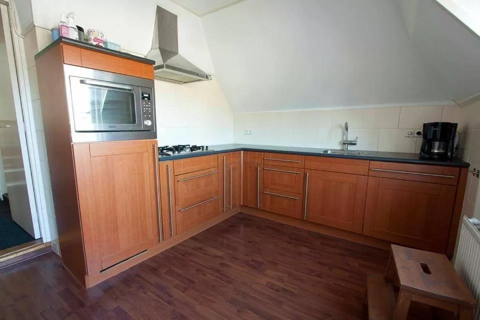 Kitchen/Kitchenette in B&B Bij Arjan
