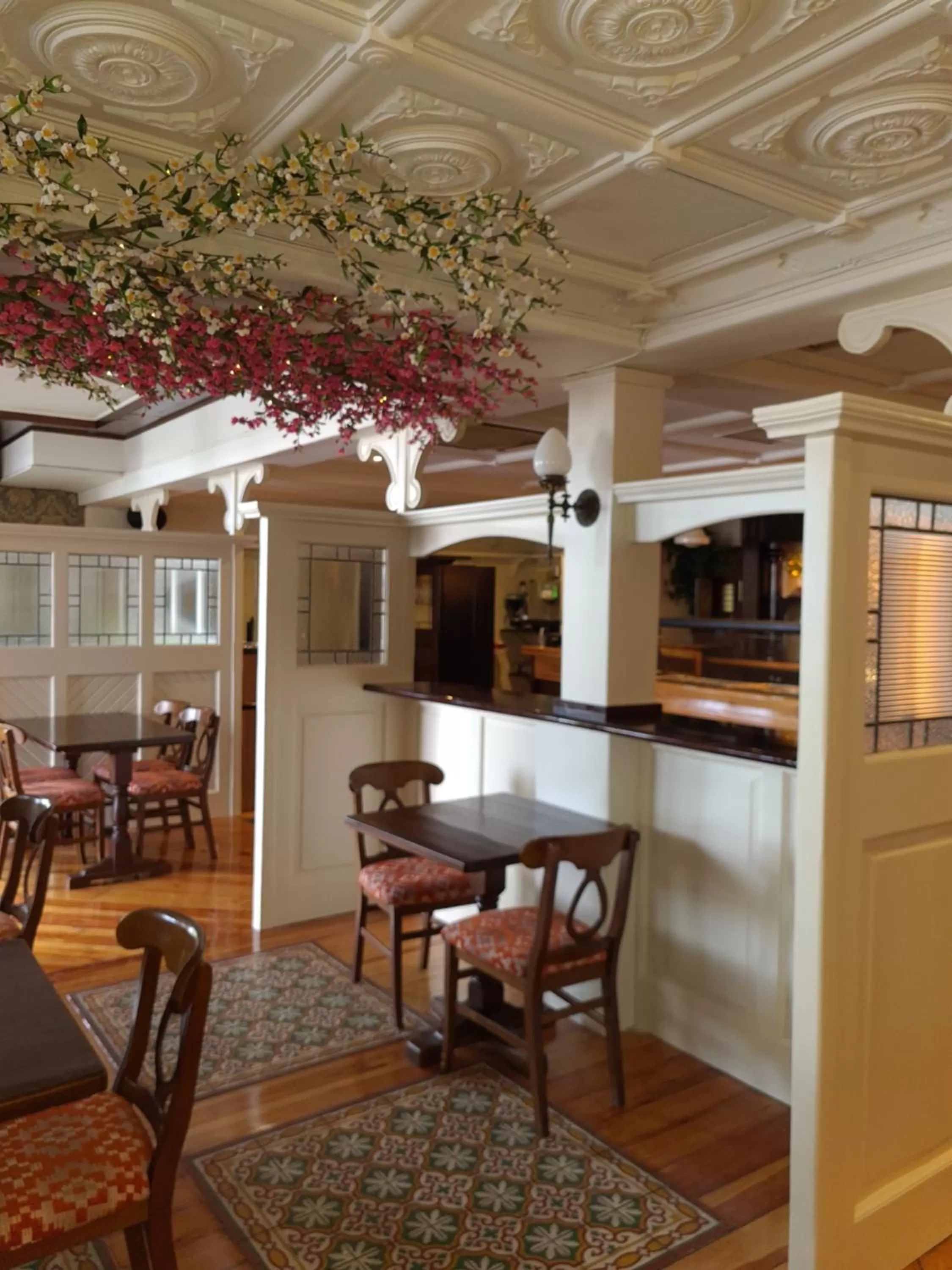 Restaurant/places to eat in Killarney Court Hotel