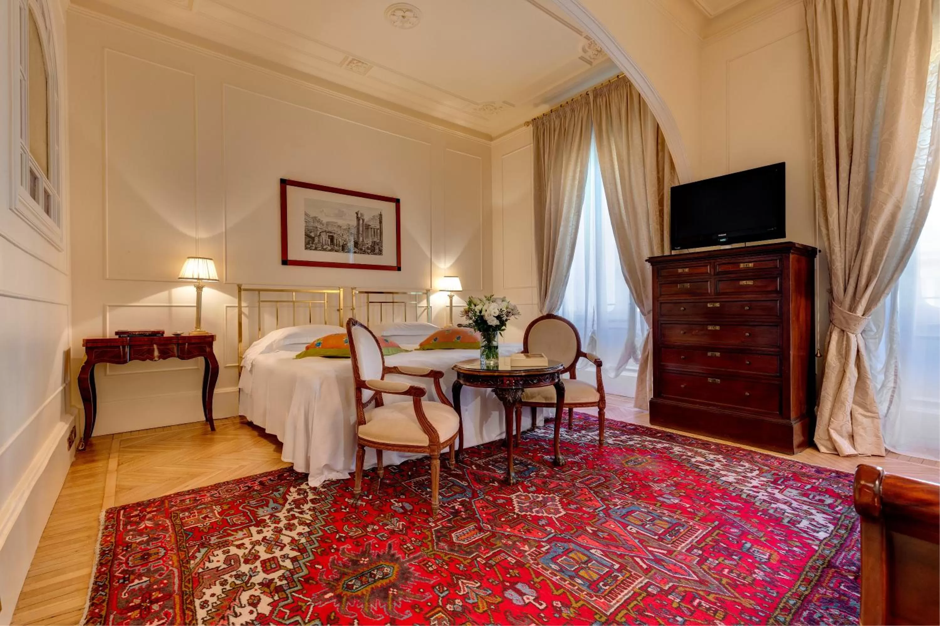 Photo of the whole room, Bed in Grand Hotel Plaza