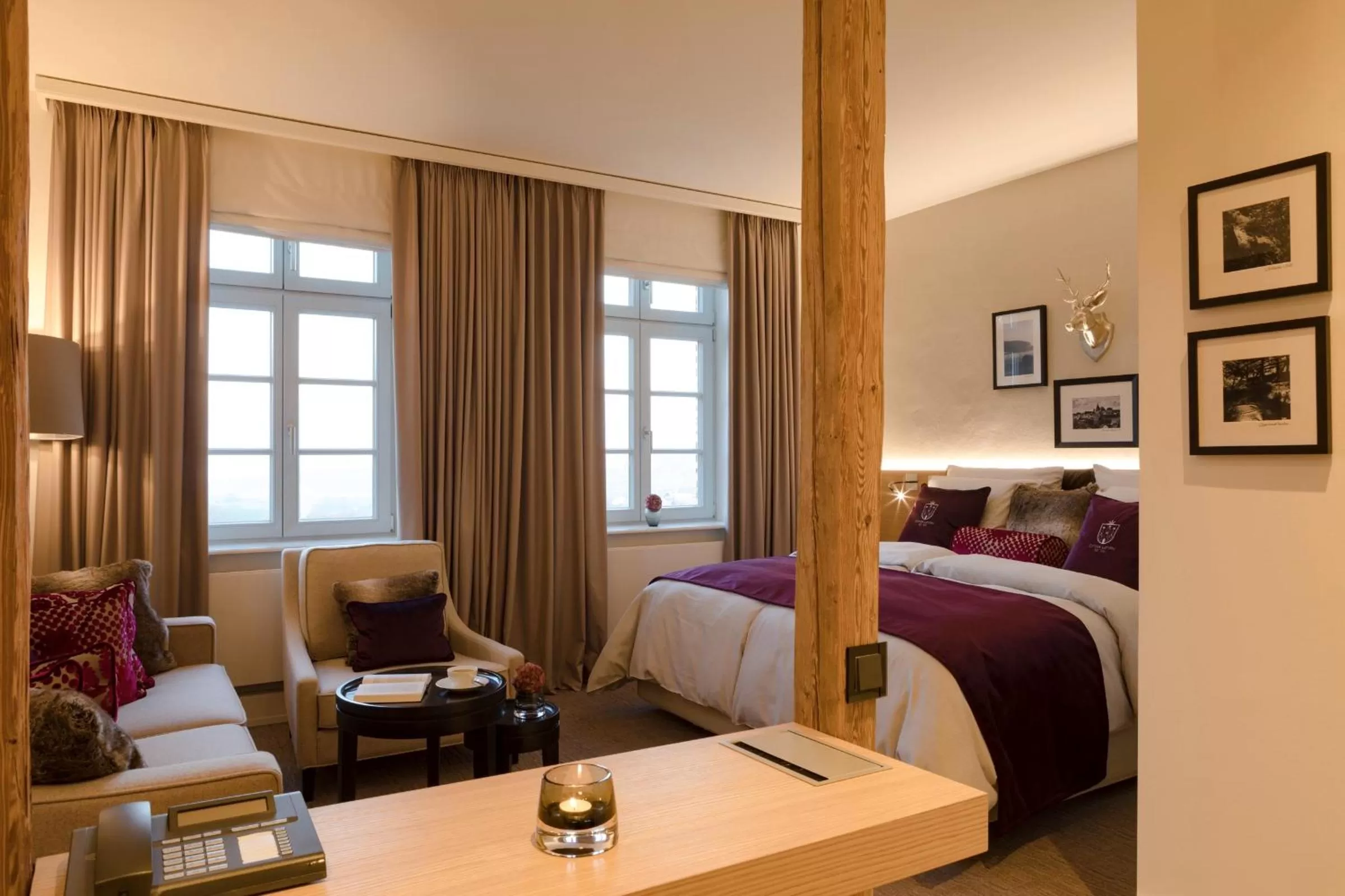 Photo of the whole room, Bed in Hotel Brunnenhaus Schloss Landau