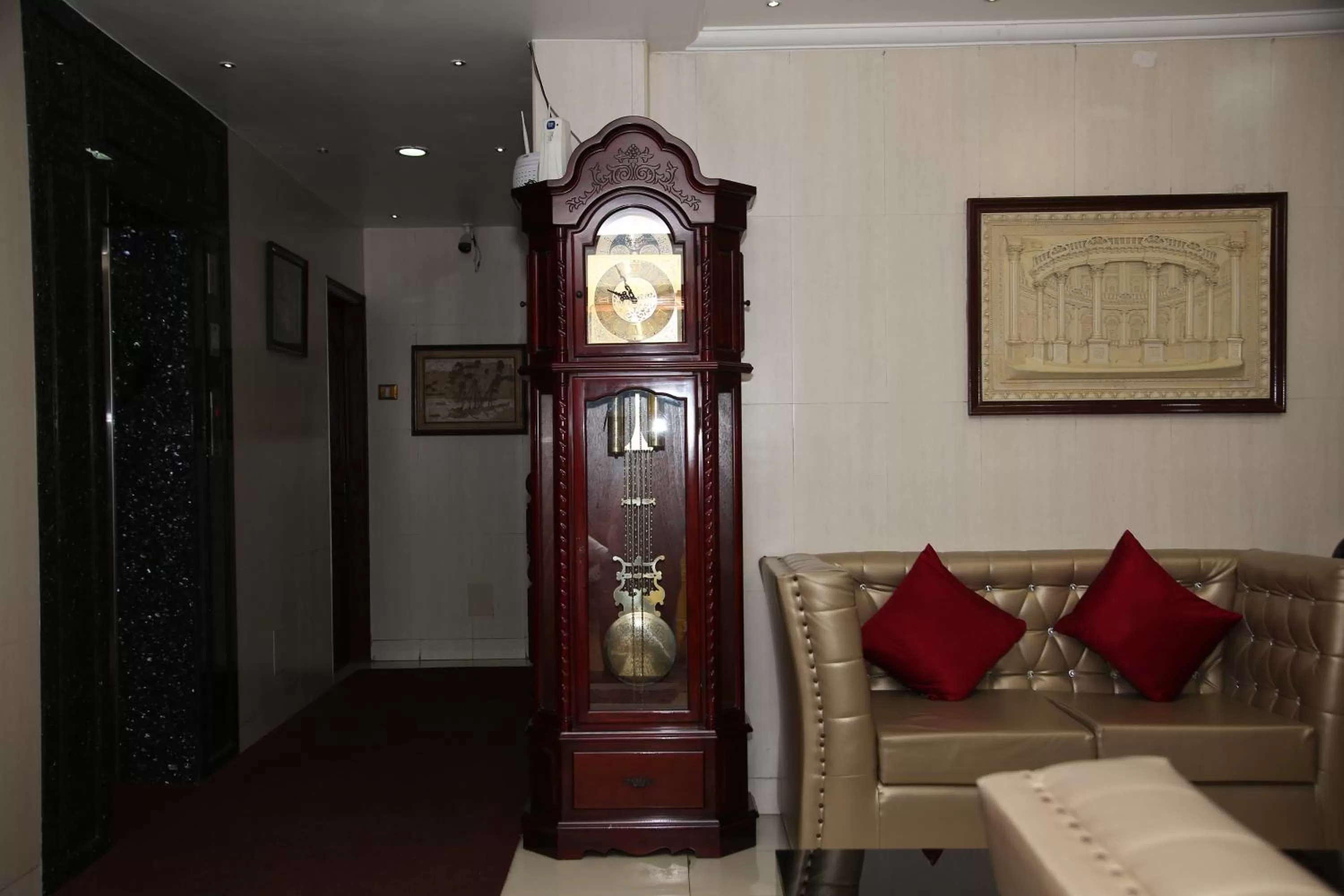 Lobby or reception in Grand View Residency Chennai