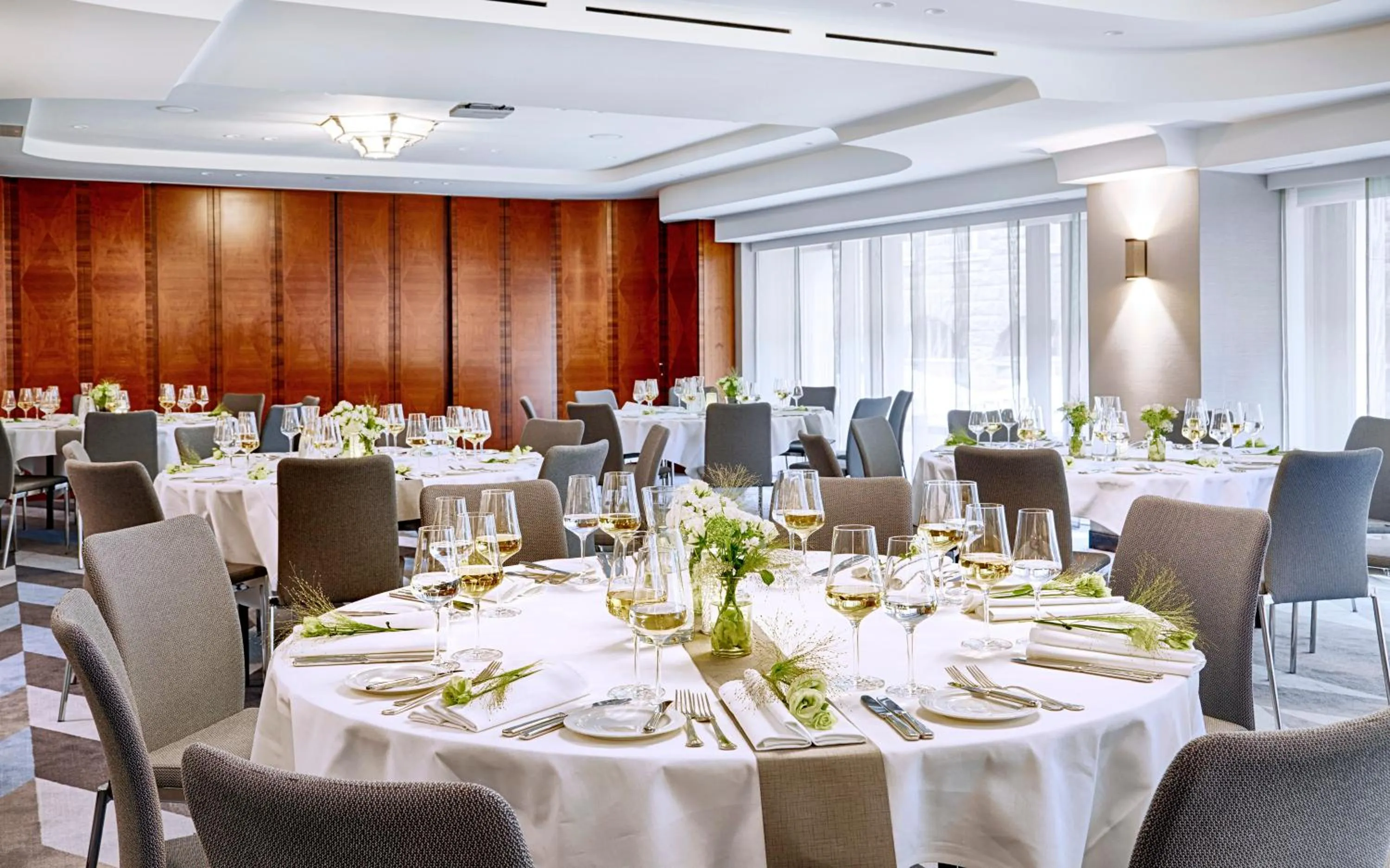 Food and drinks in Seaside Park Hotel Leipzig