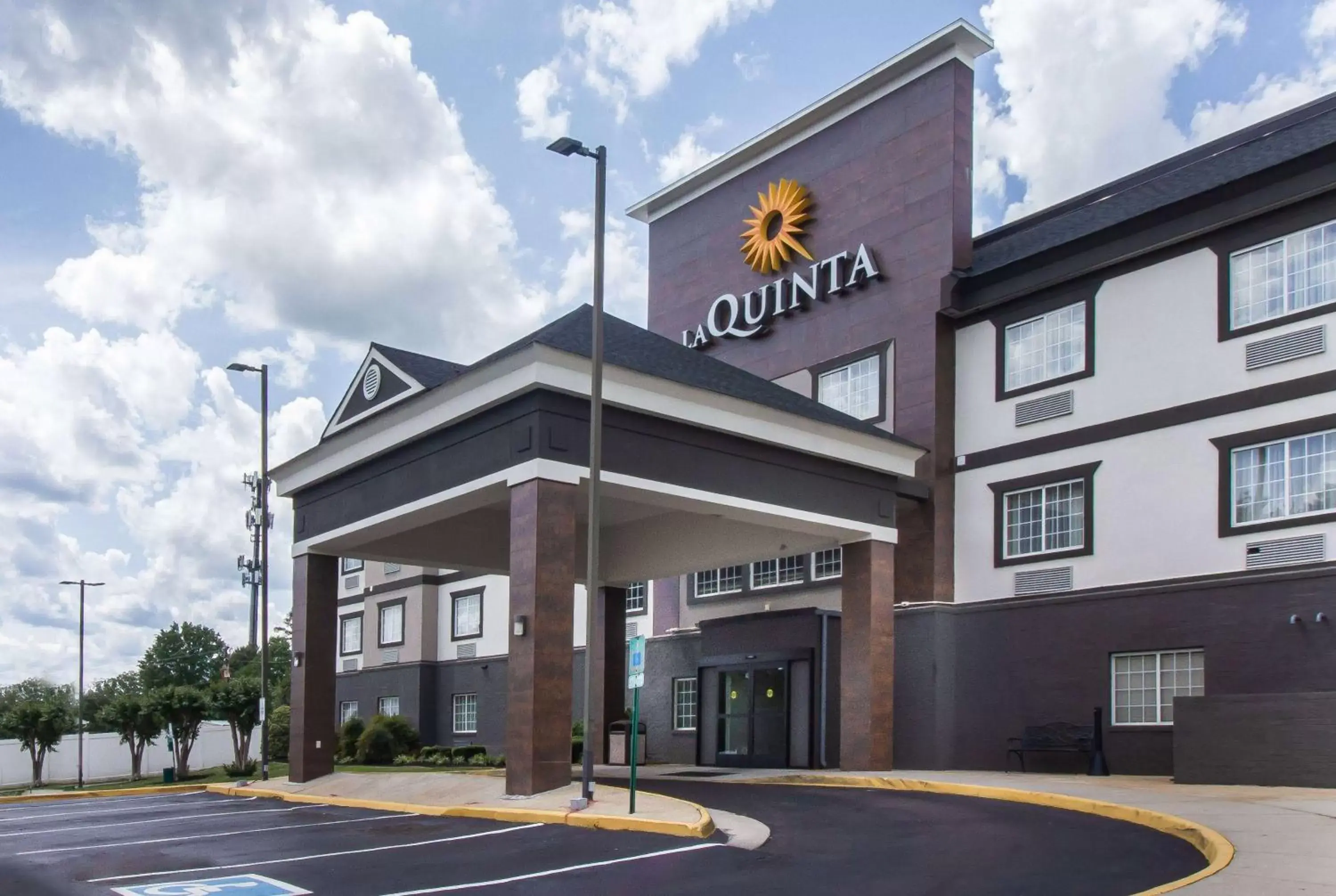 La Quinta Inn by Wyndham Richmond South La Quinta Inn by Wyndham Richmond South