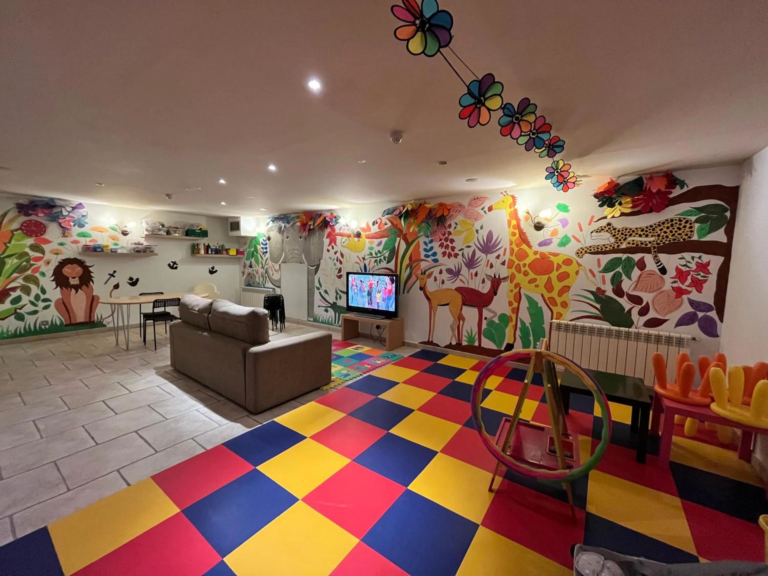 Kids's club in Wuau! Hotel Segle XX