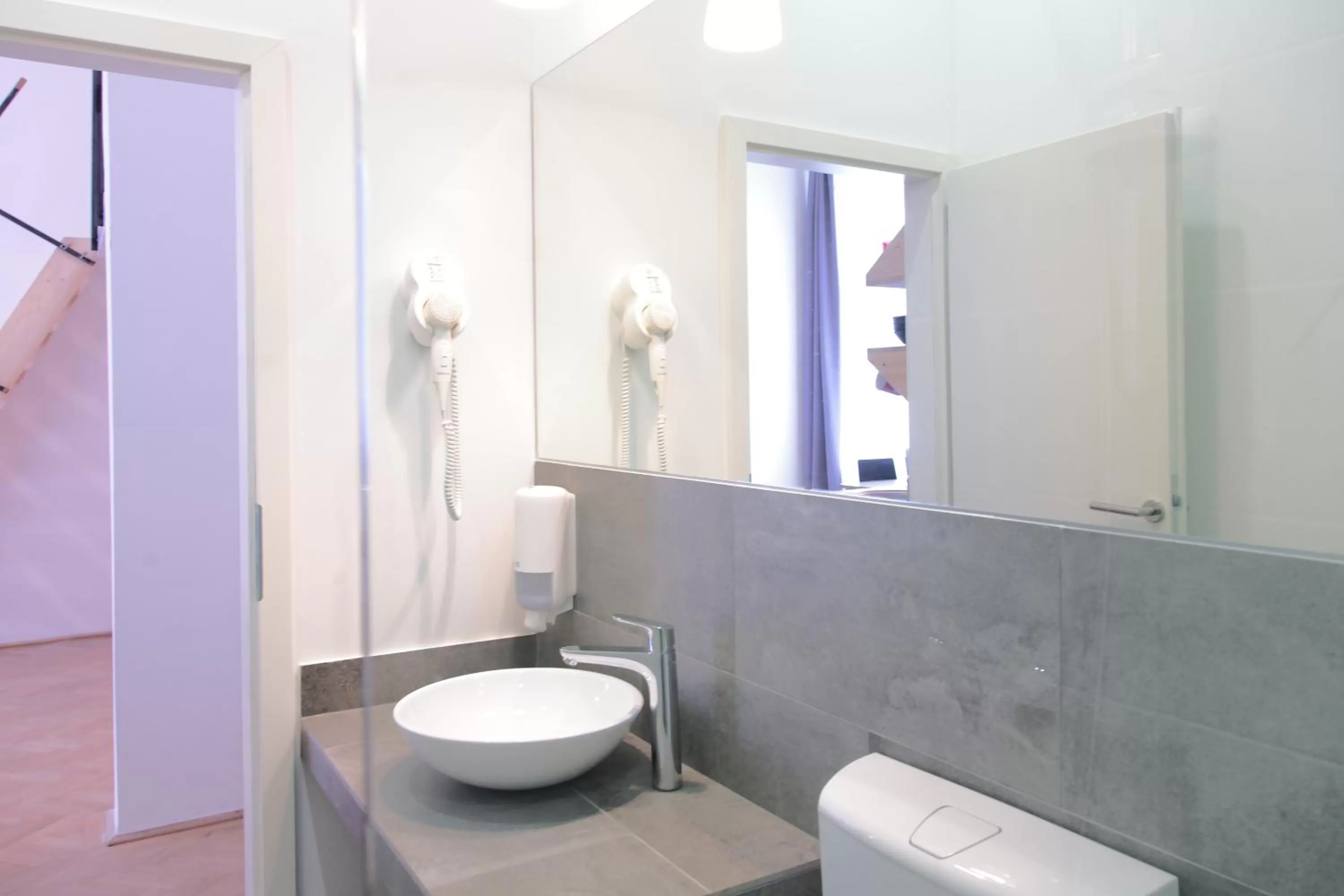 Bathroom in Maverick Apartments