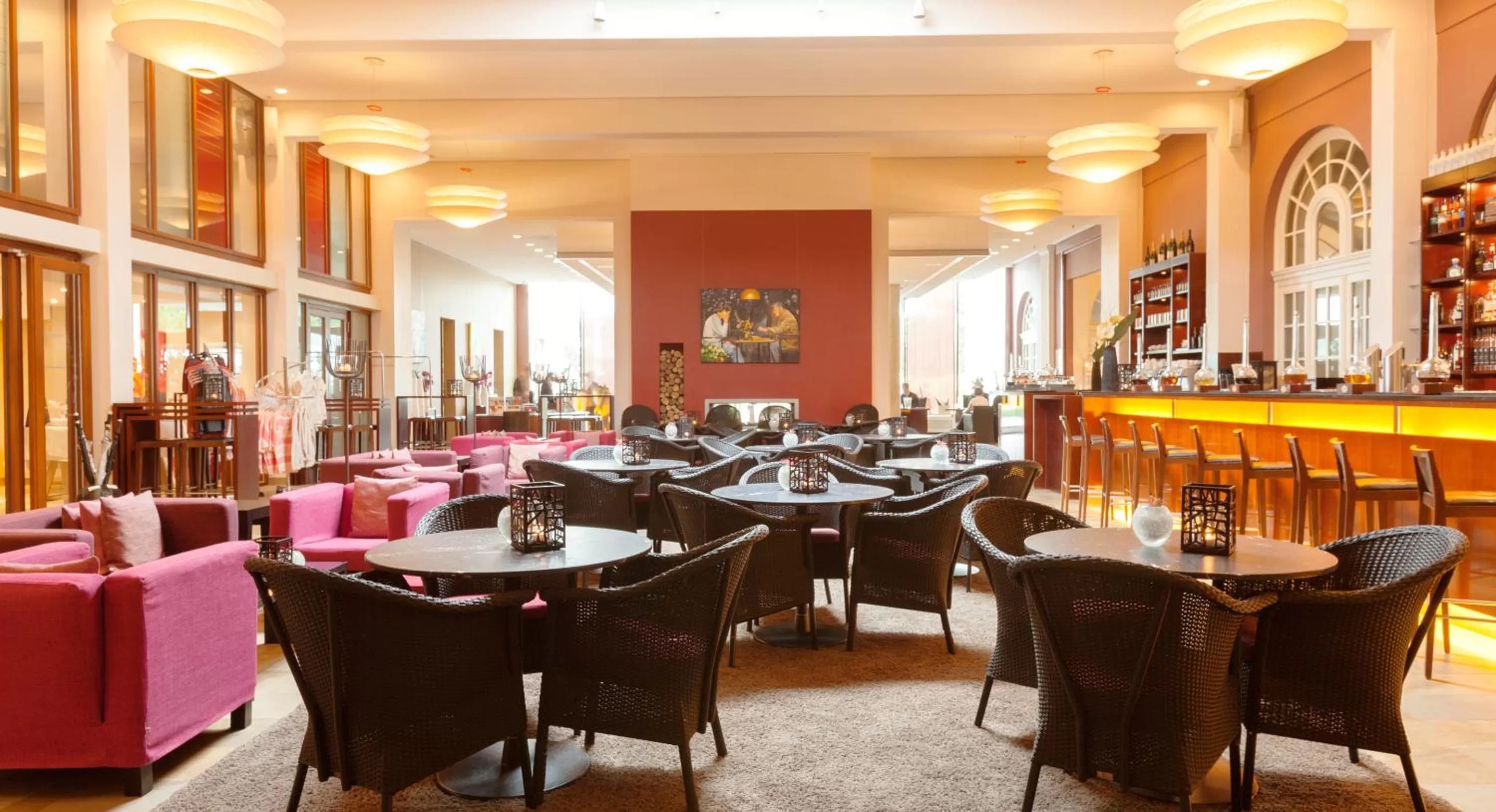 Lounge or bar in A-ROSA Travemünde