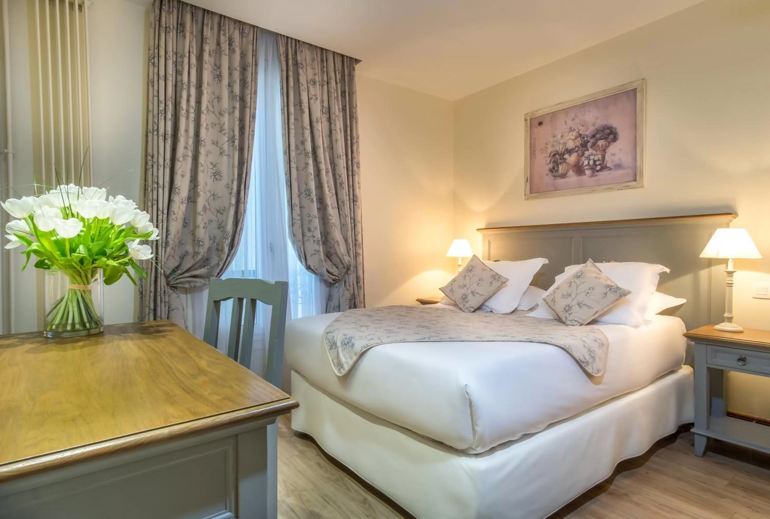 Bedroom, Bed in Waldorf Montparnasse