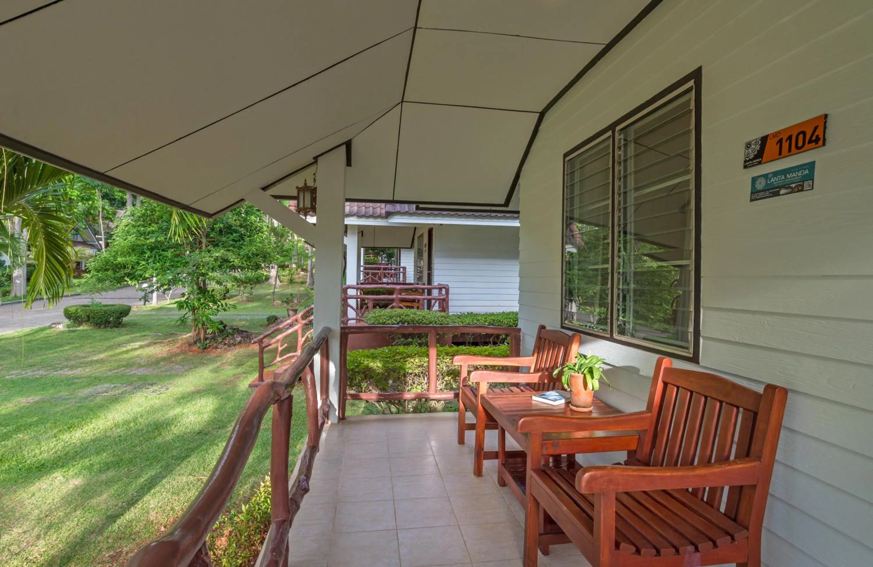 Garden in Lanta Manda Resort