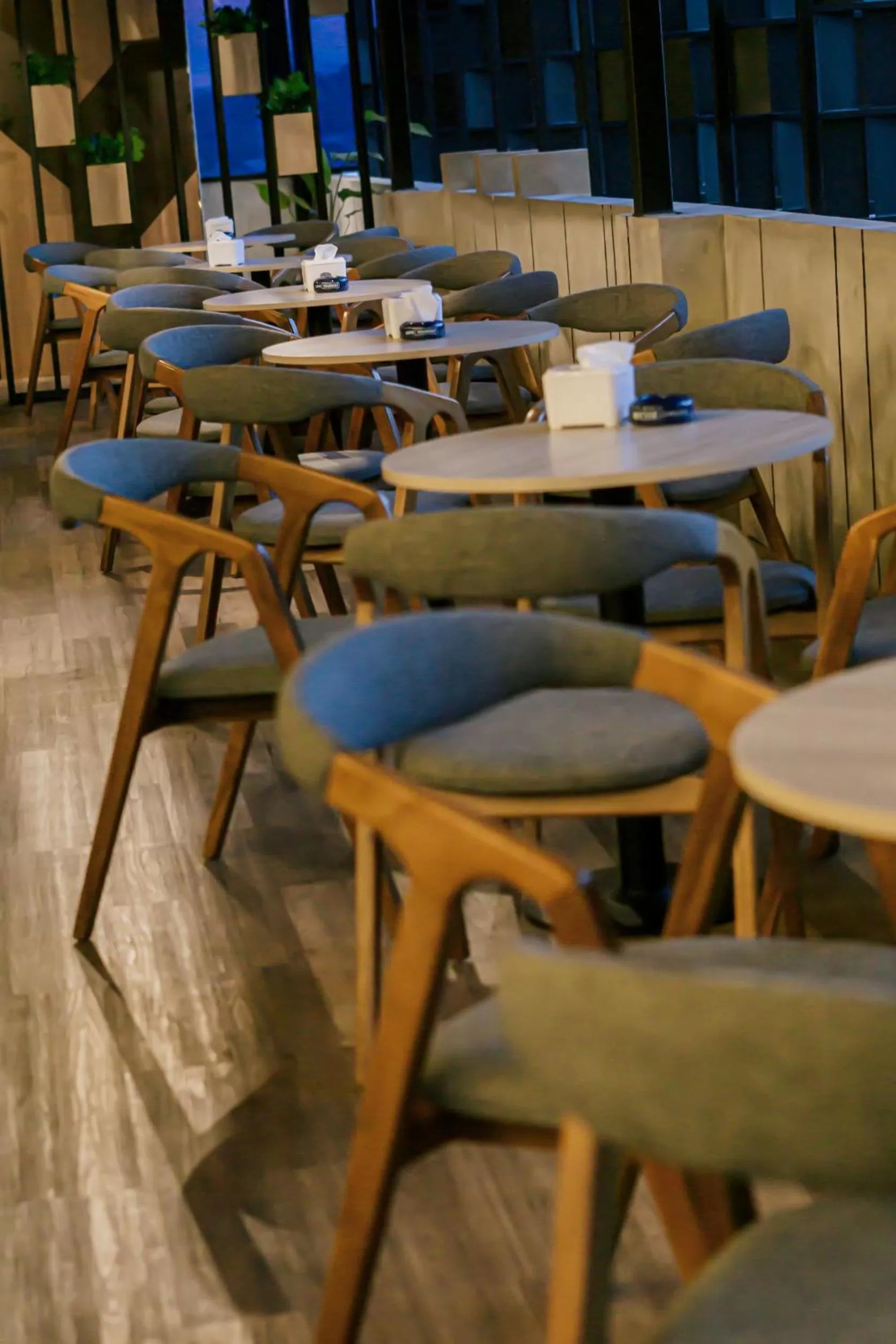 Restaurant/places to eat in Zoom Hotel Mulawarman