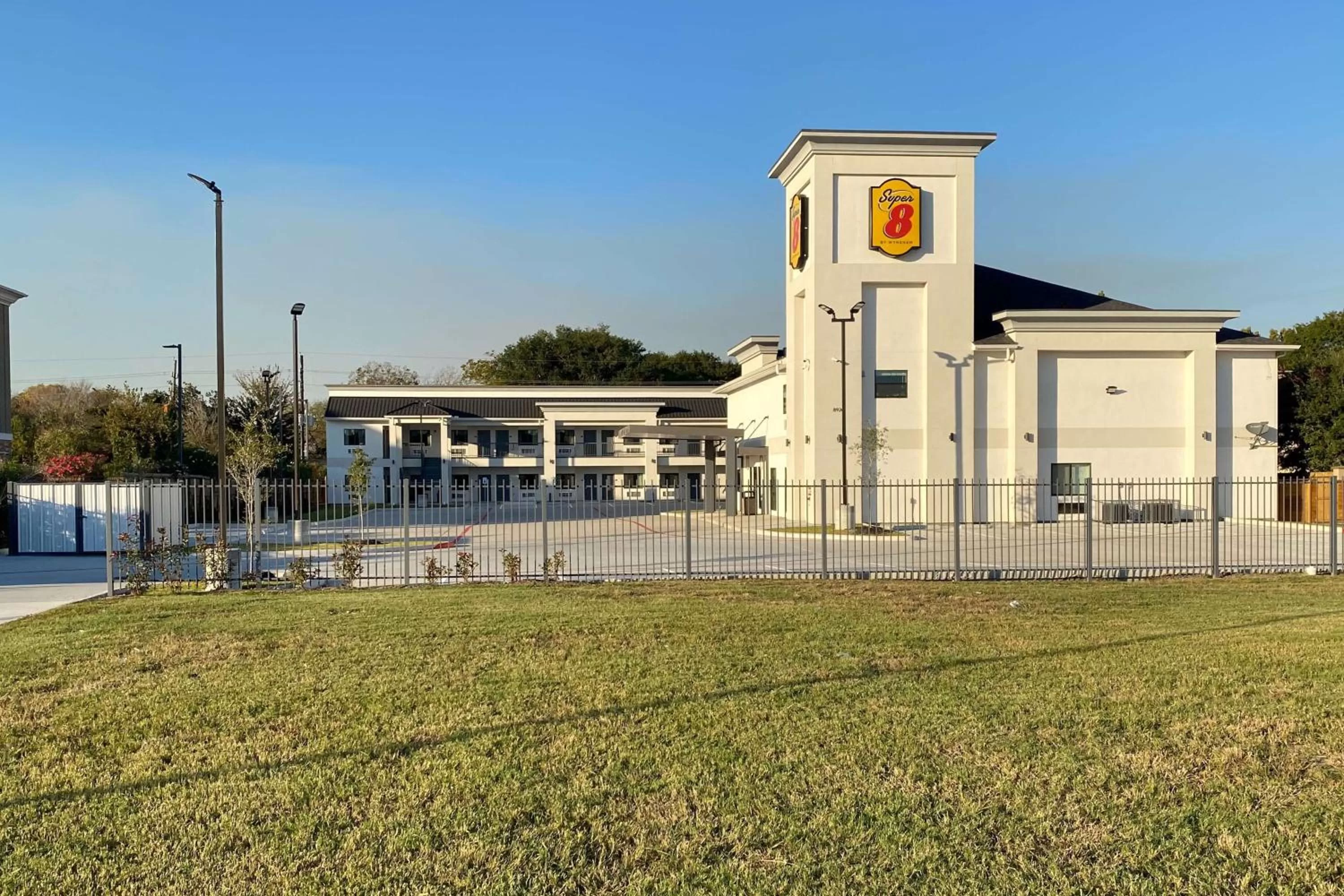 Property building in Super 8 by Wyndham Houston NW Beltway 8-West Rd