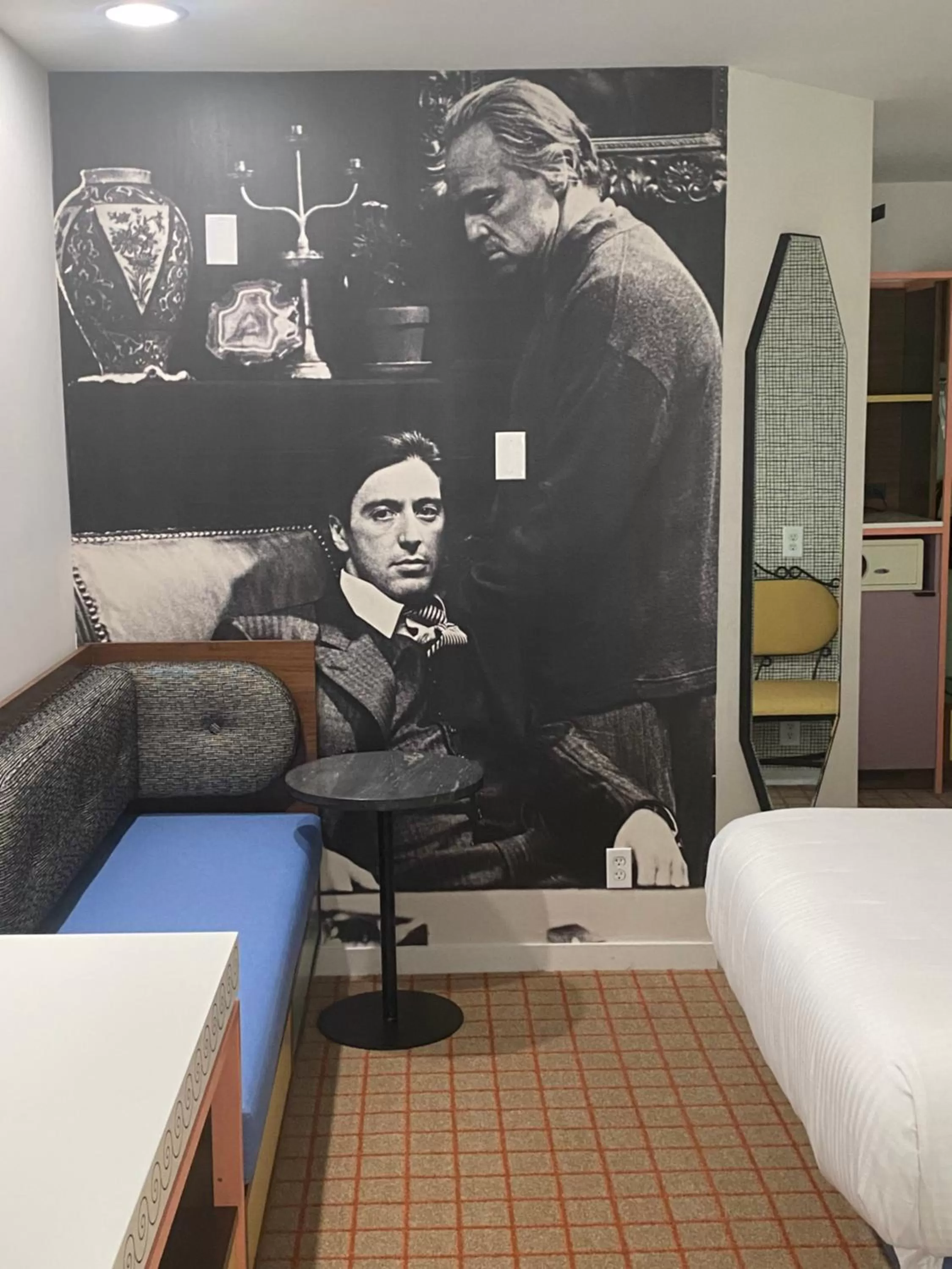 Bed in The Hollywood Franklin Hotel near Universal Studios