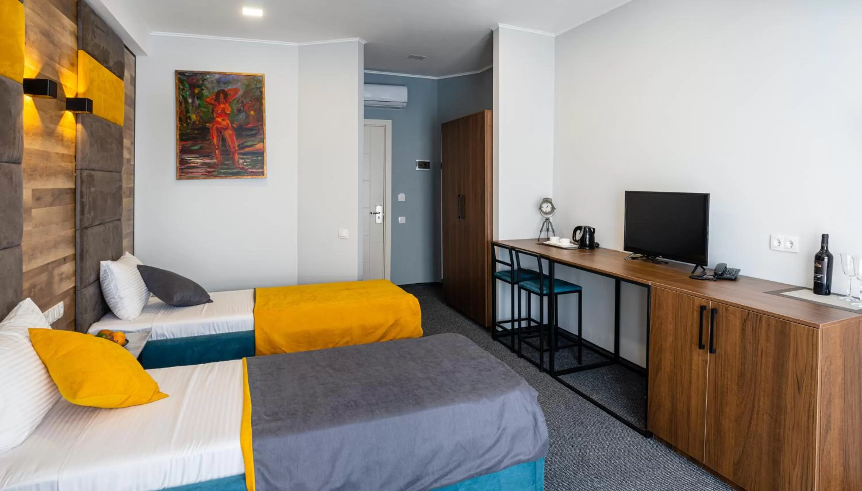 Bed in BG Palace Hotel