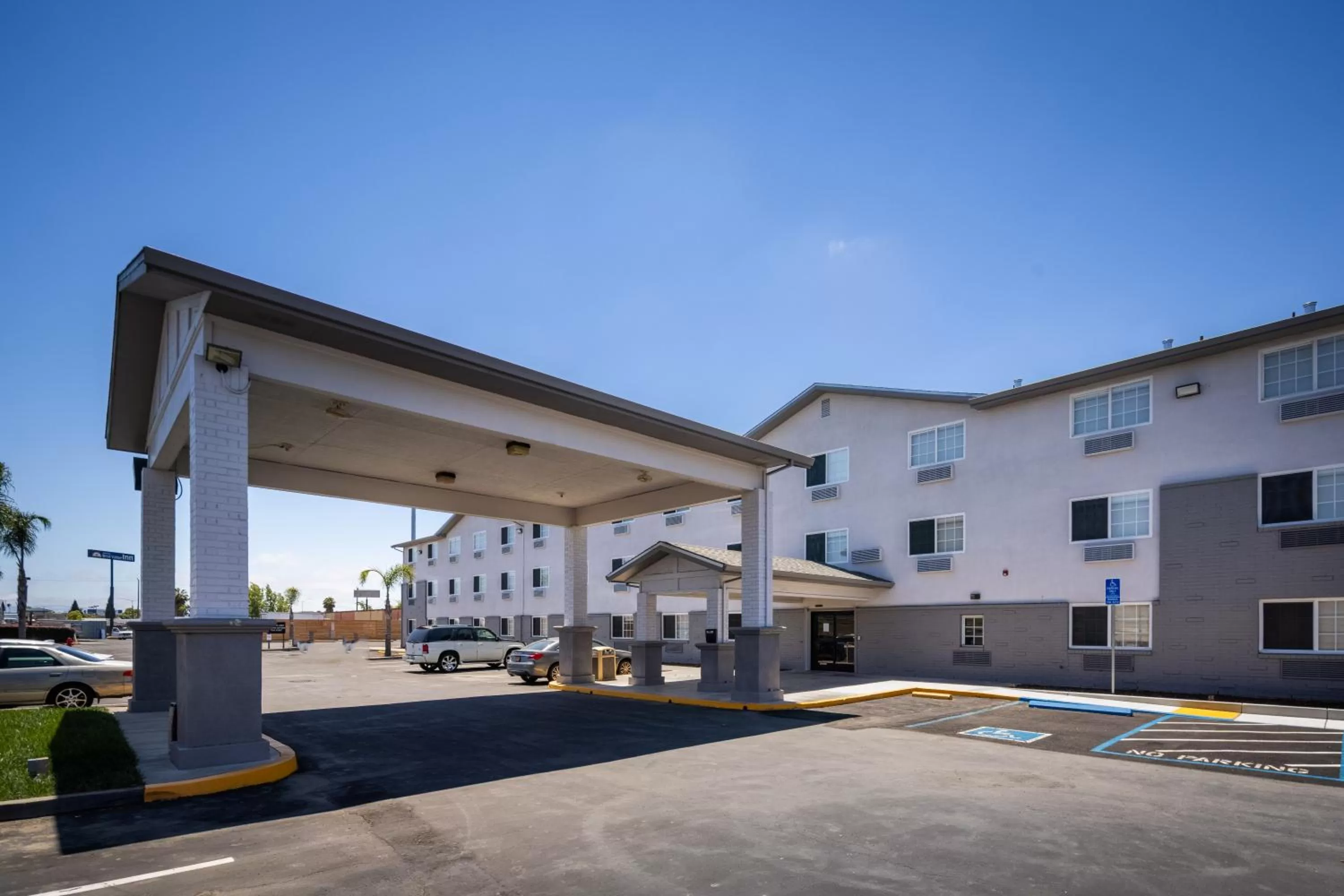 Property building in Comfort Inn Hayward - Union City