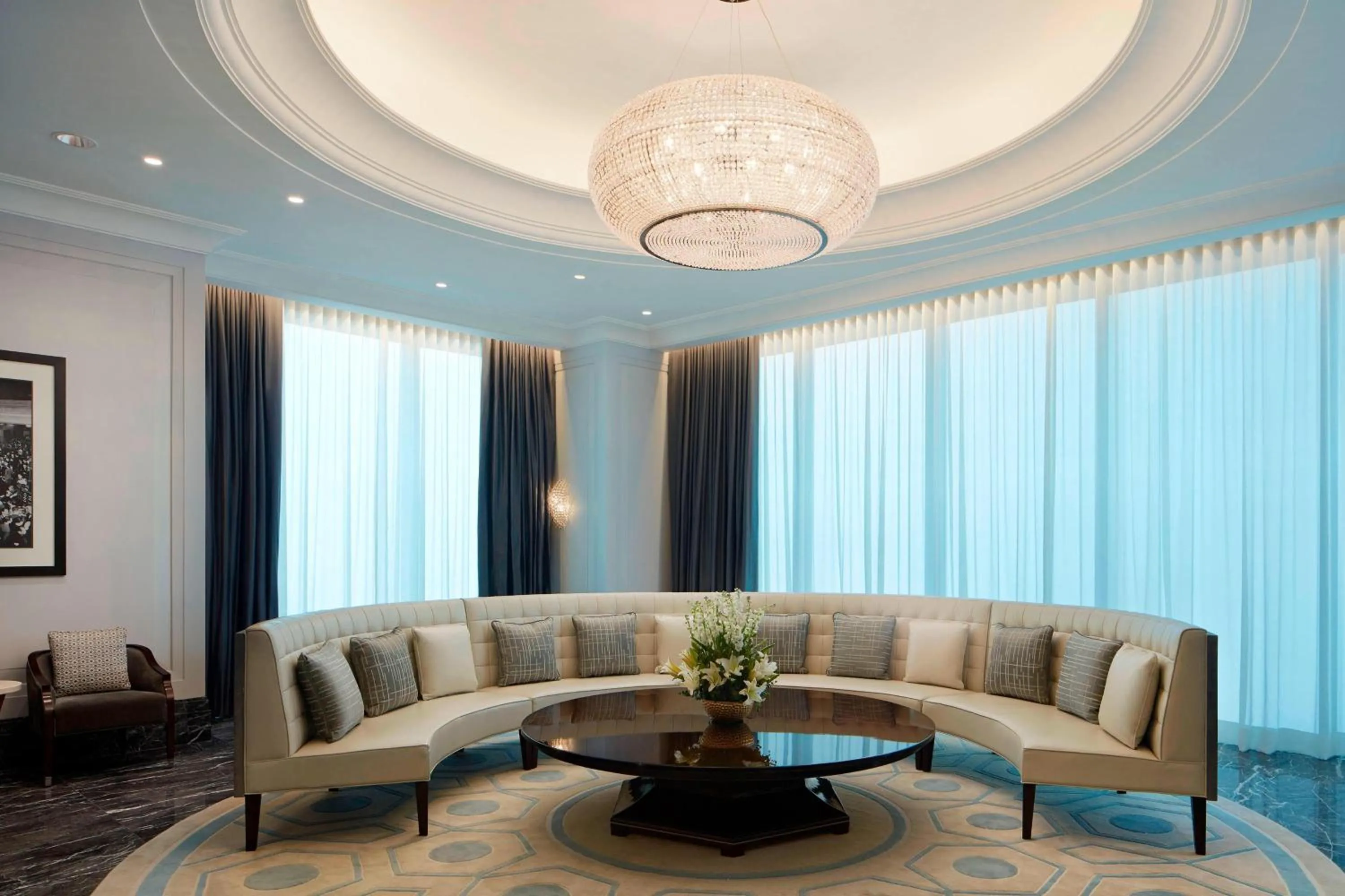 Lounge or bar in The St. Regis Kuala Lumpur