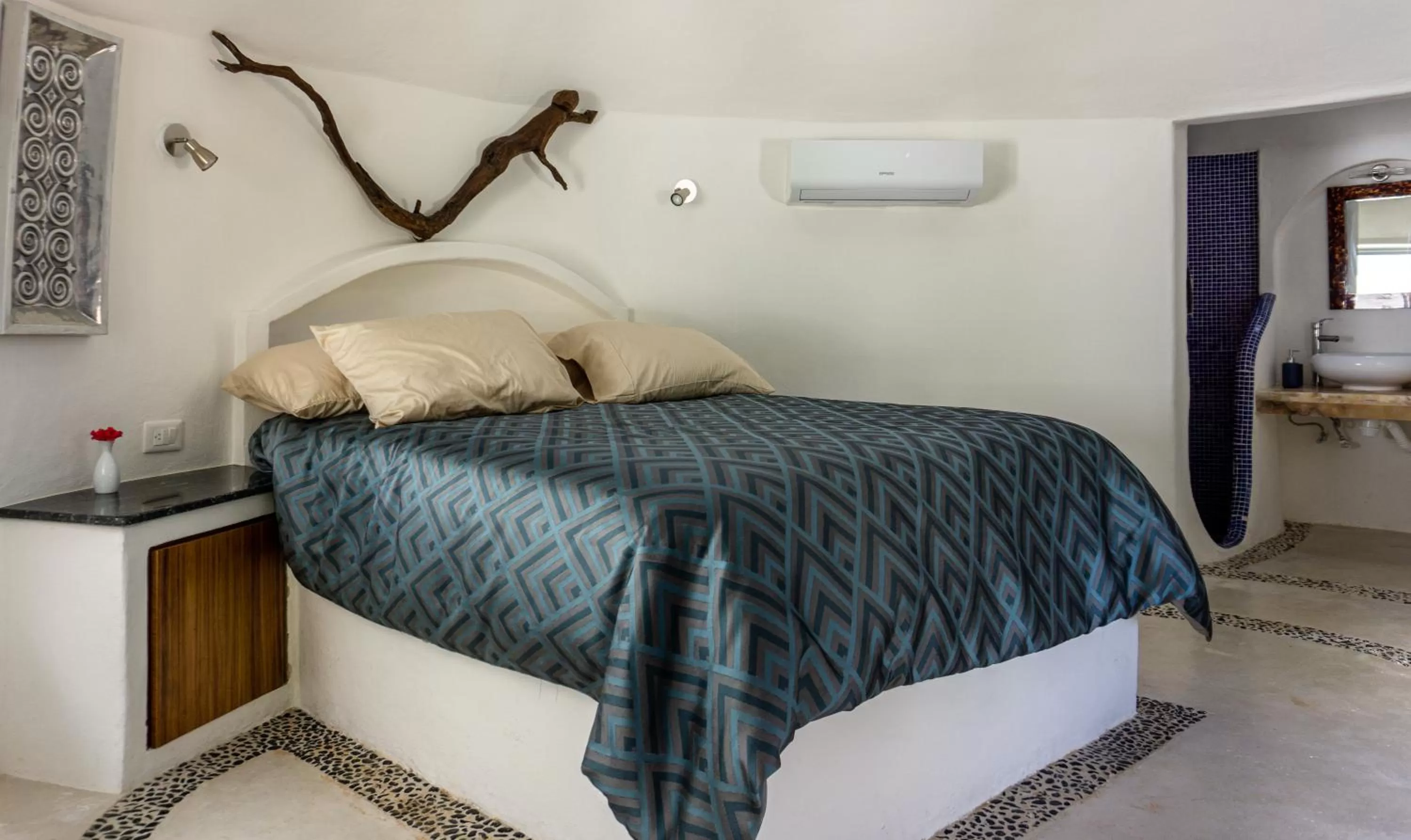 Deluxe Room in Tsaakik Jungle Hotel & Spa