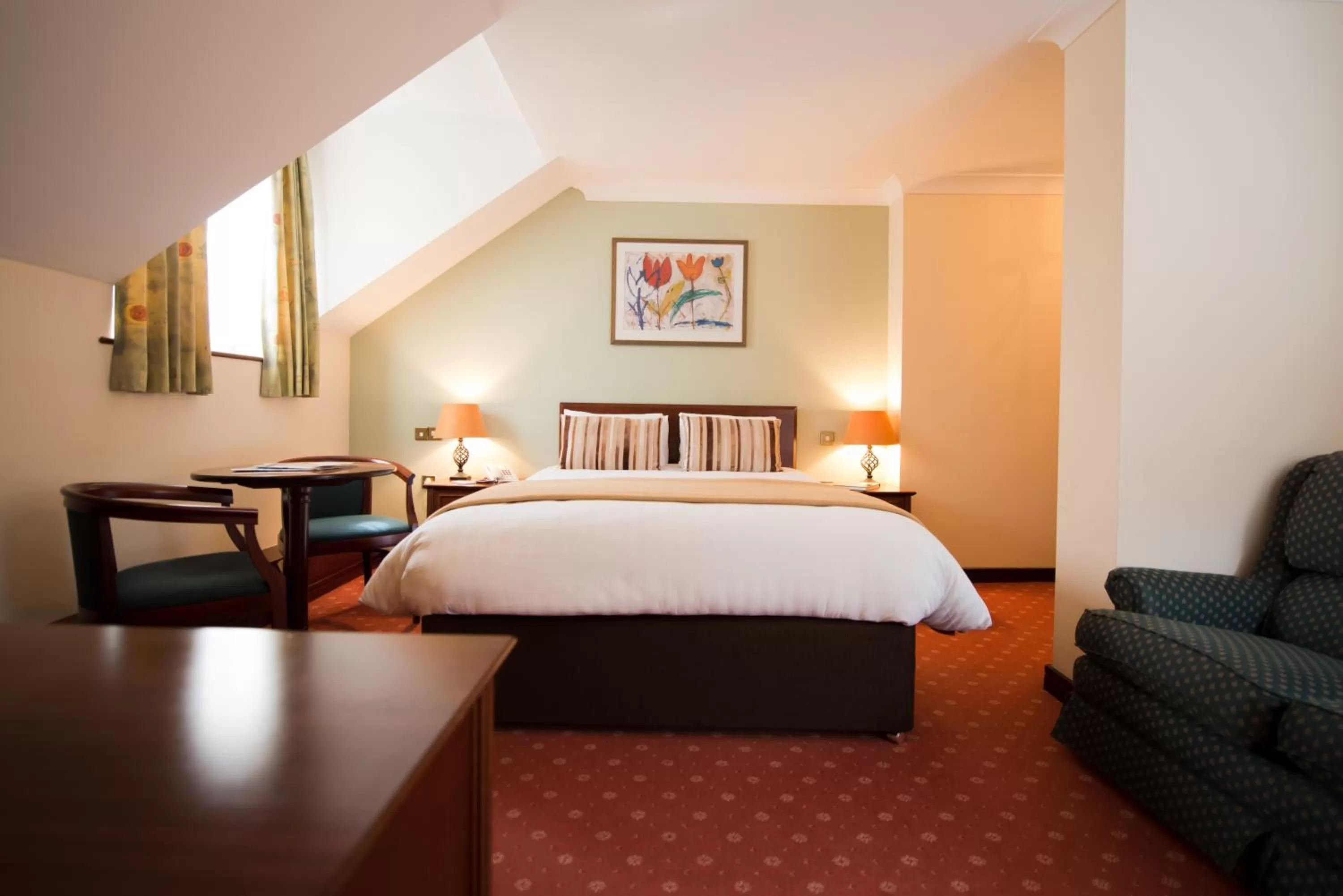 Bedroom, Bed in Ellington Lodge at The Concorde