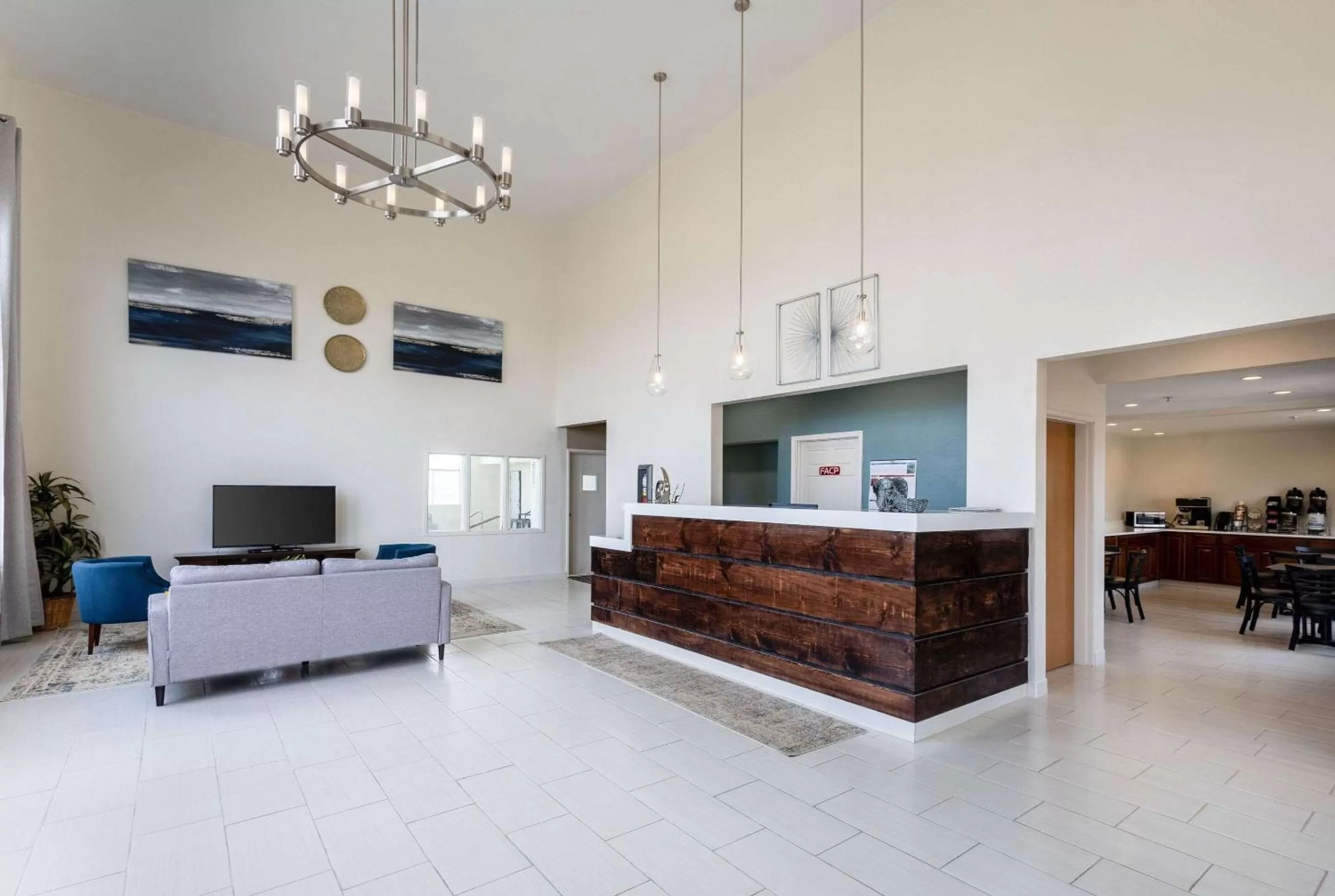 Lobby or reception in Quality Inn Winslow I-40