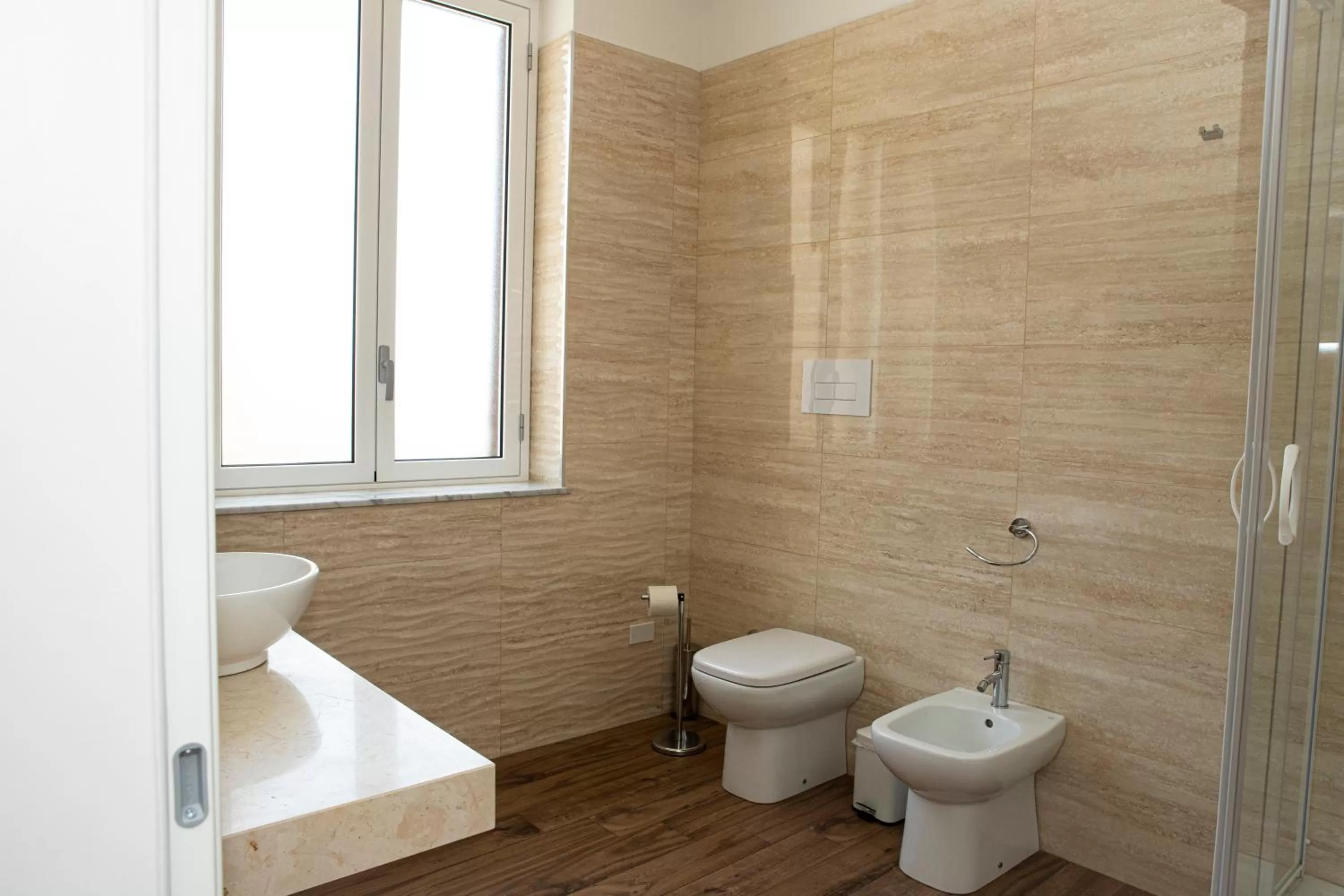 Bathroom in Esseneto Rooms