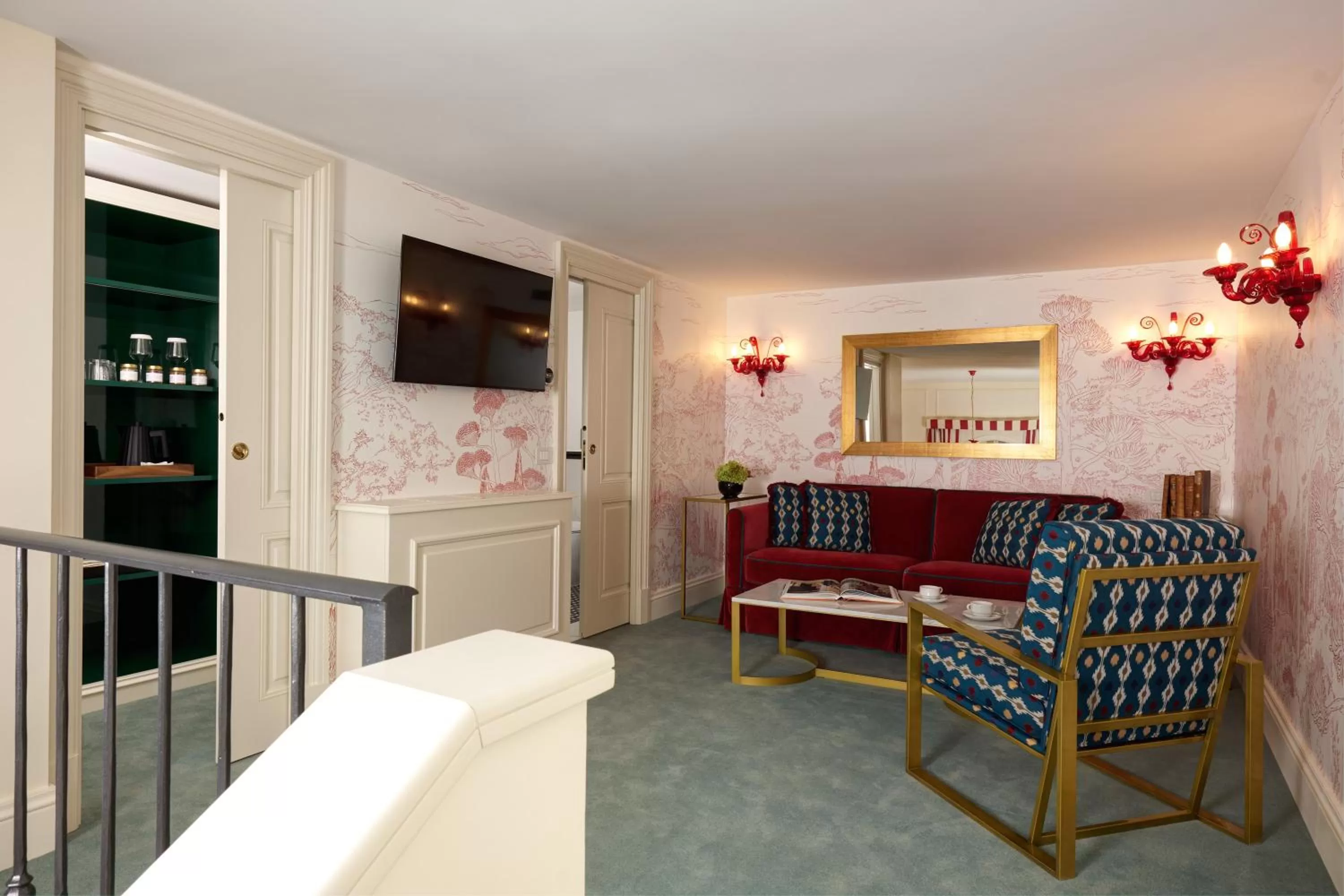 TV and multimedia in Palazzo Ripetta