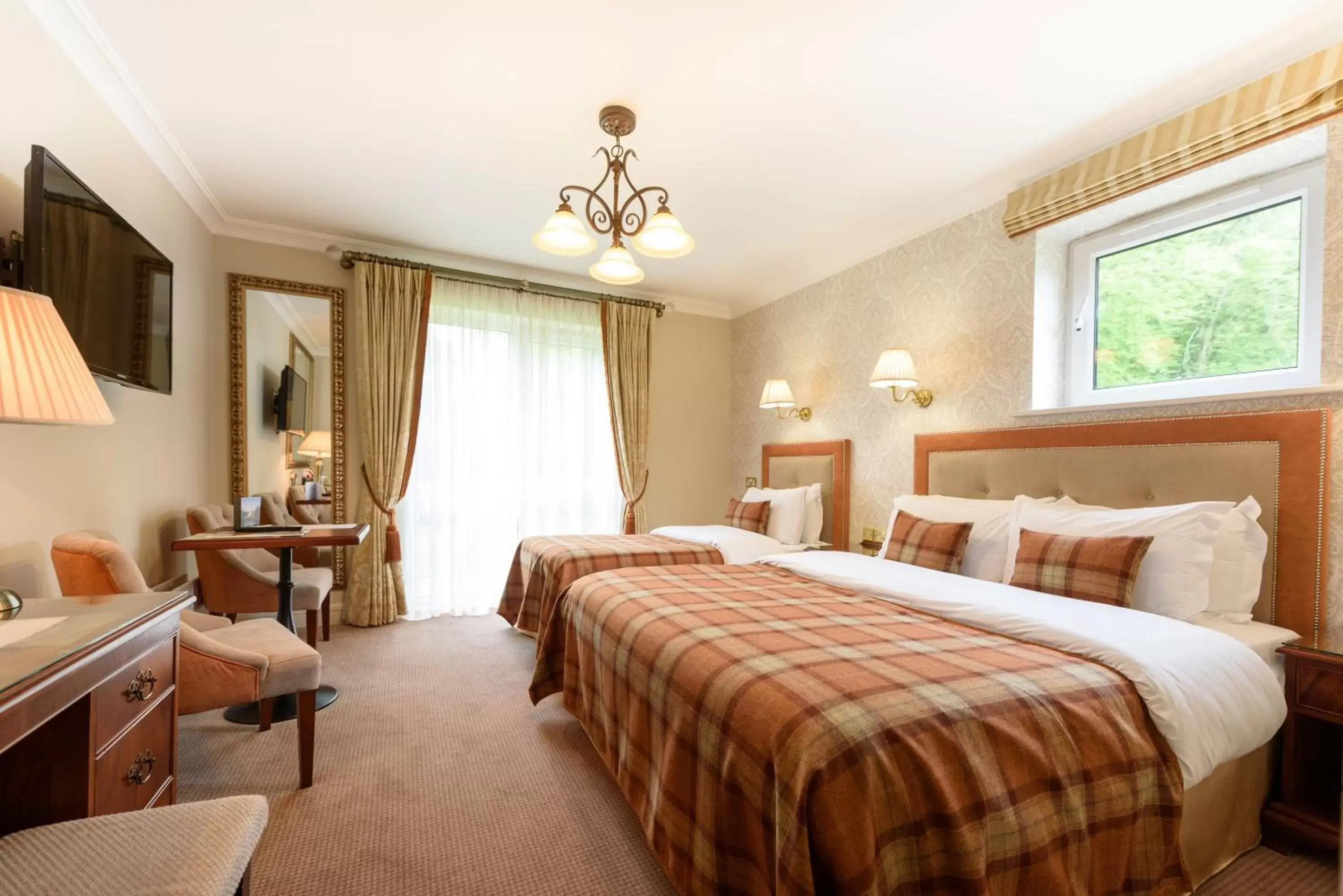 Twin Room with Garden View in Faithlegg Hotel Twin Room with Garden View in Faithlegg Hotel