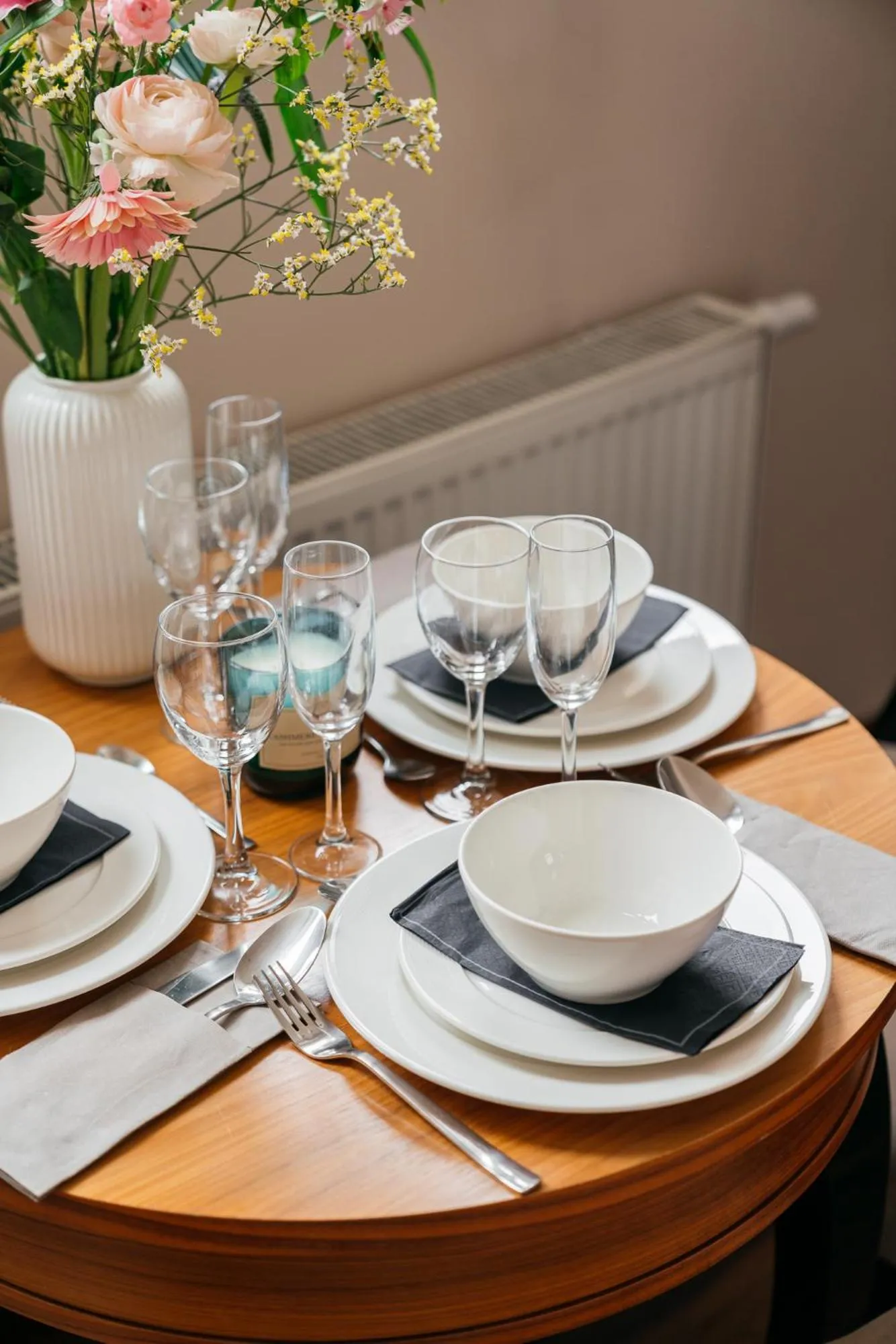 Dining area in Topolowa Residence - LoftAffair Collection