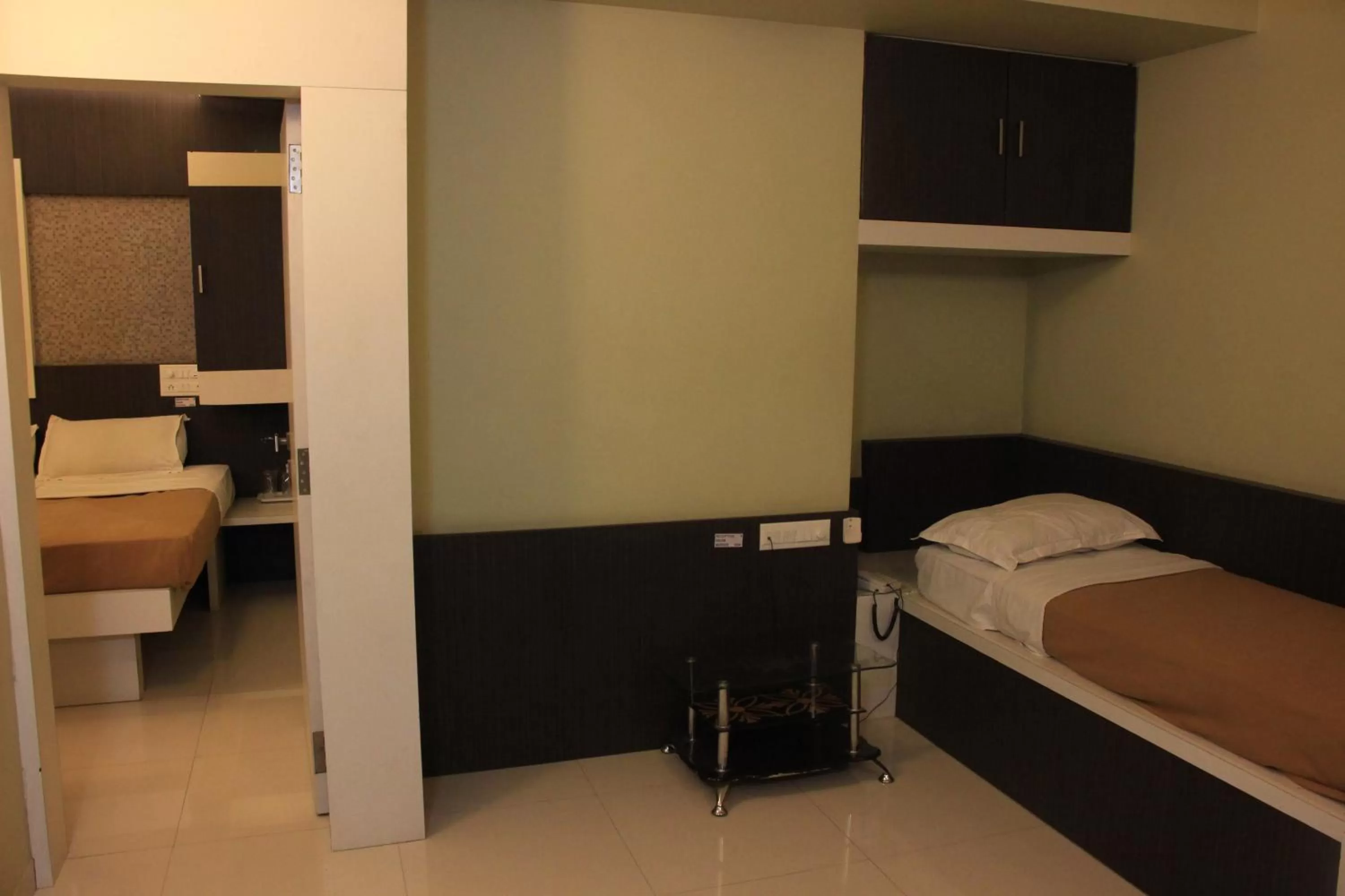 Bedroom in Hotel Sham Suman, Kolhapur- Opposite To Mahalaxmi Temple