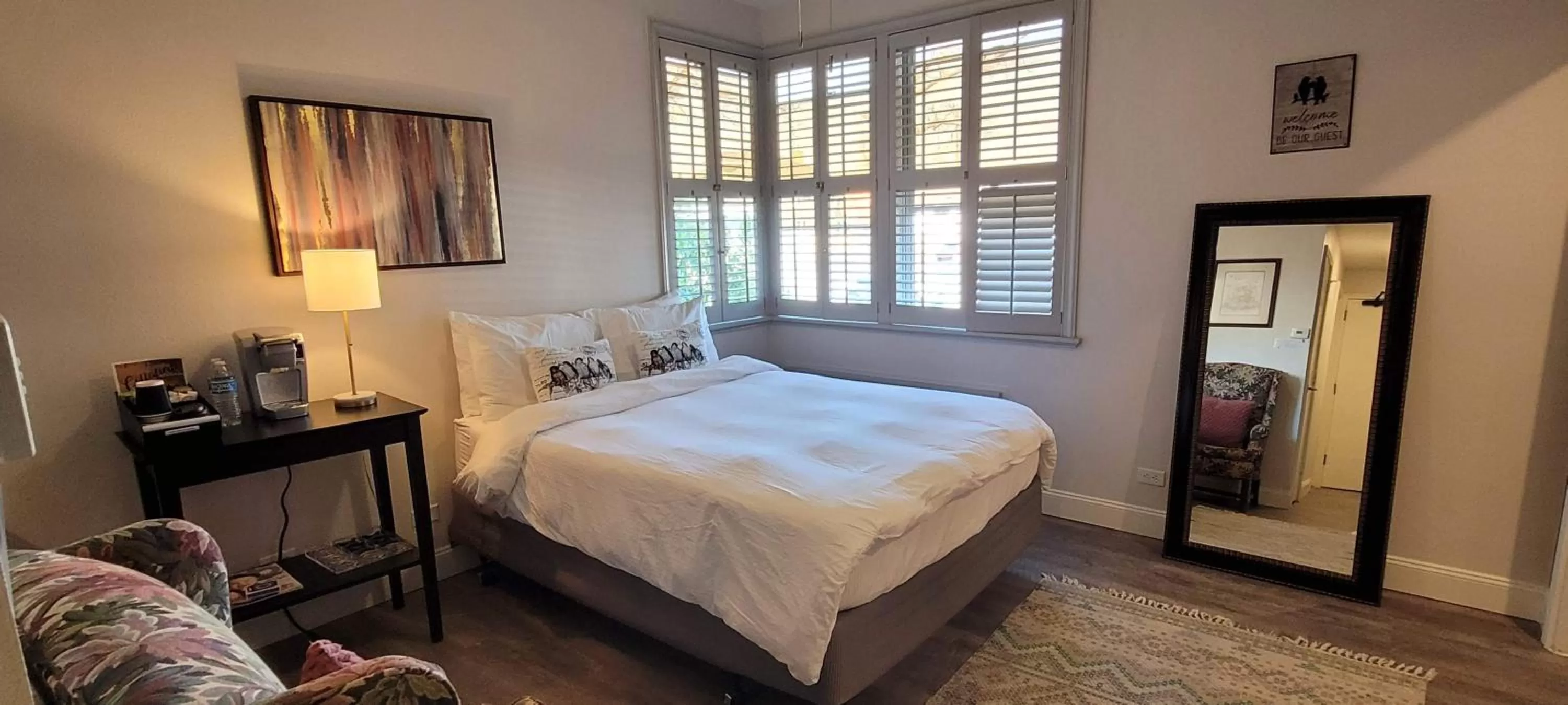 Bed in Hotel Phillips