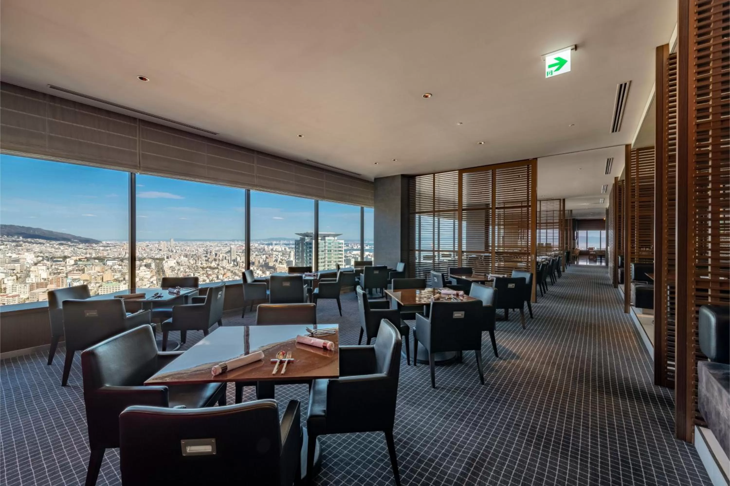 Restaurant/places to eat in ANA Crowne Plaza Kobe by IHG