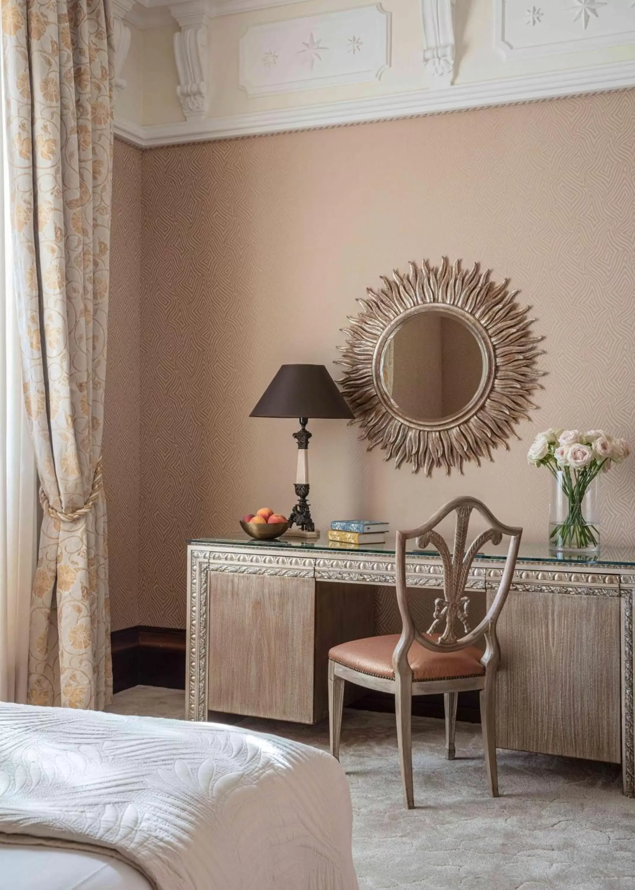Duplex Suite with Piazza View and Extra Bed (2 Adults + 2 Children) in Anantara Palazzo Naiadi Rome Hotel - A Leading Hotel of the World Duplex Suite with Piazza View and Extra Bed (2 Adults + 2 Children) in Anantara Palazzo Naiadi Rome Hotel - A Leading Hotel of the World