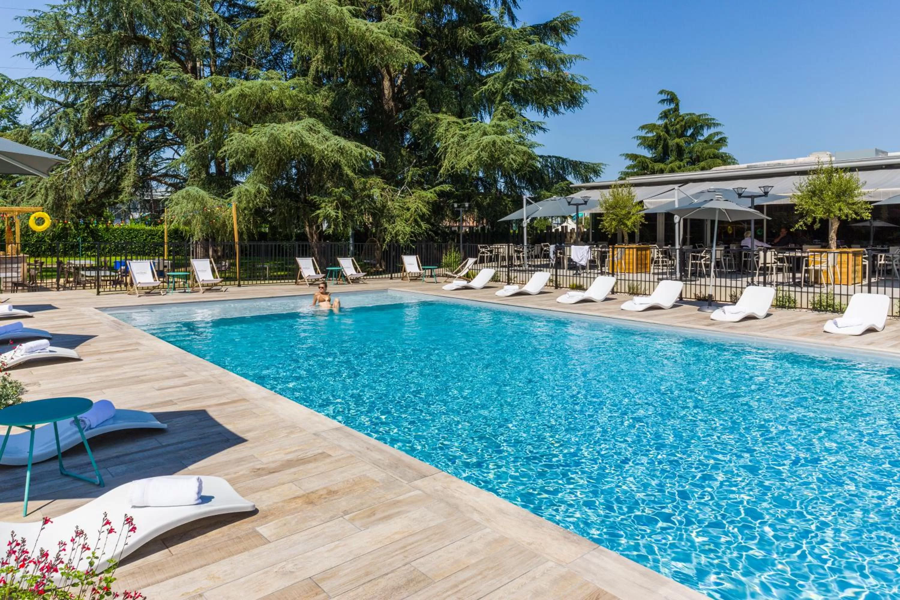 Day in Novotel Pau Pyrénées